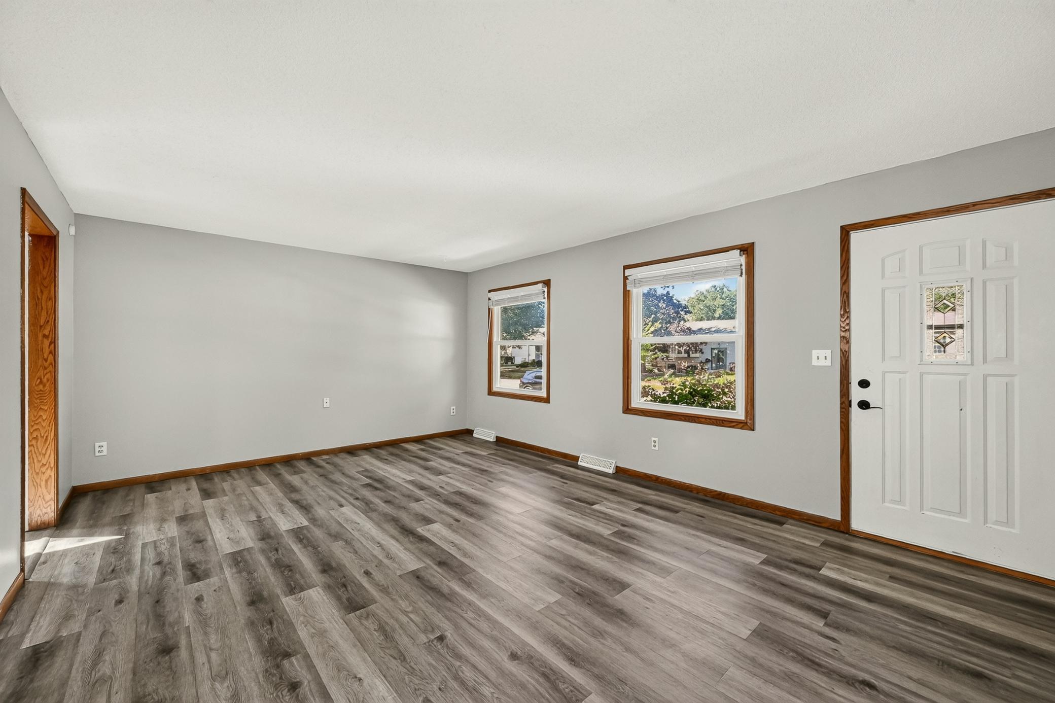 1604 9th Avenue Se Property Photo 3