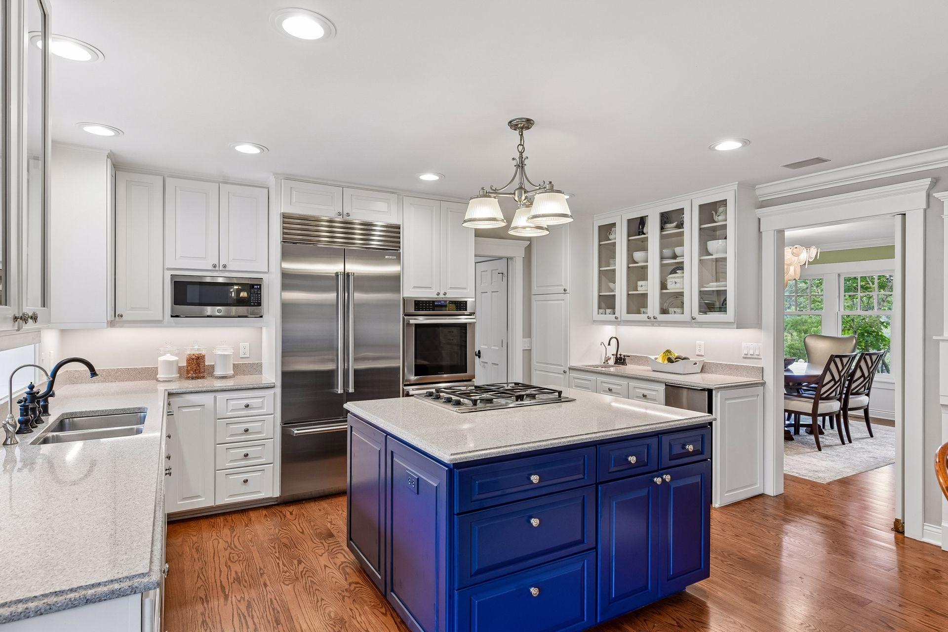 330 Peavey Road Property Photo 18