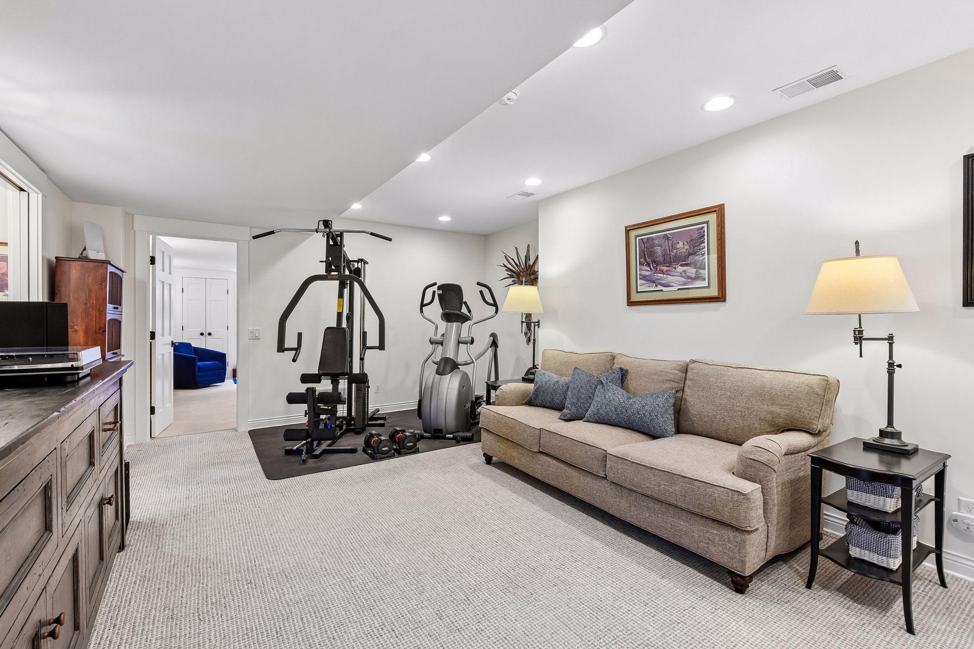 330 Peavey Road Property Photo 43