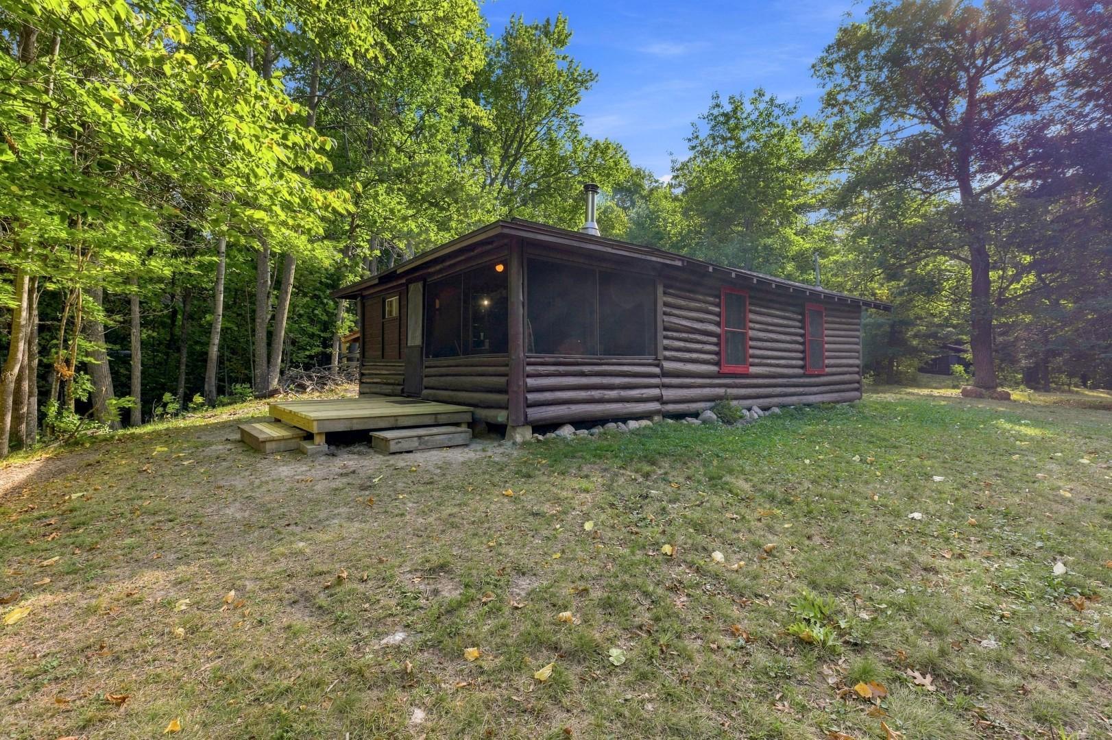 1874 Cozy Lodge Drive Ne Property Photo 1
