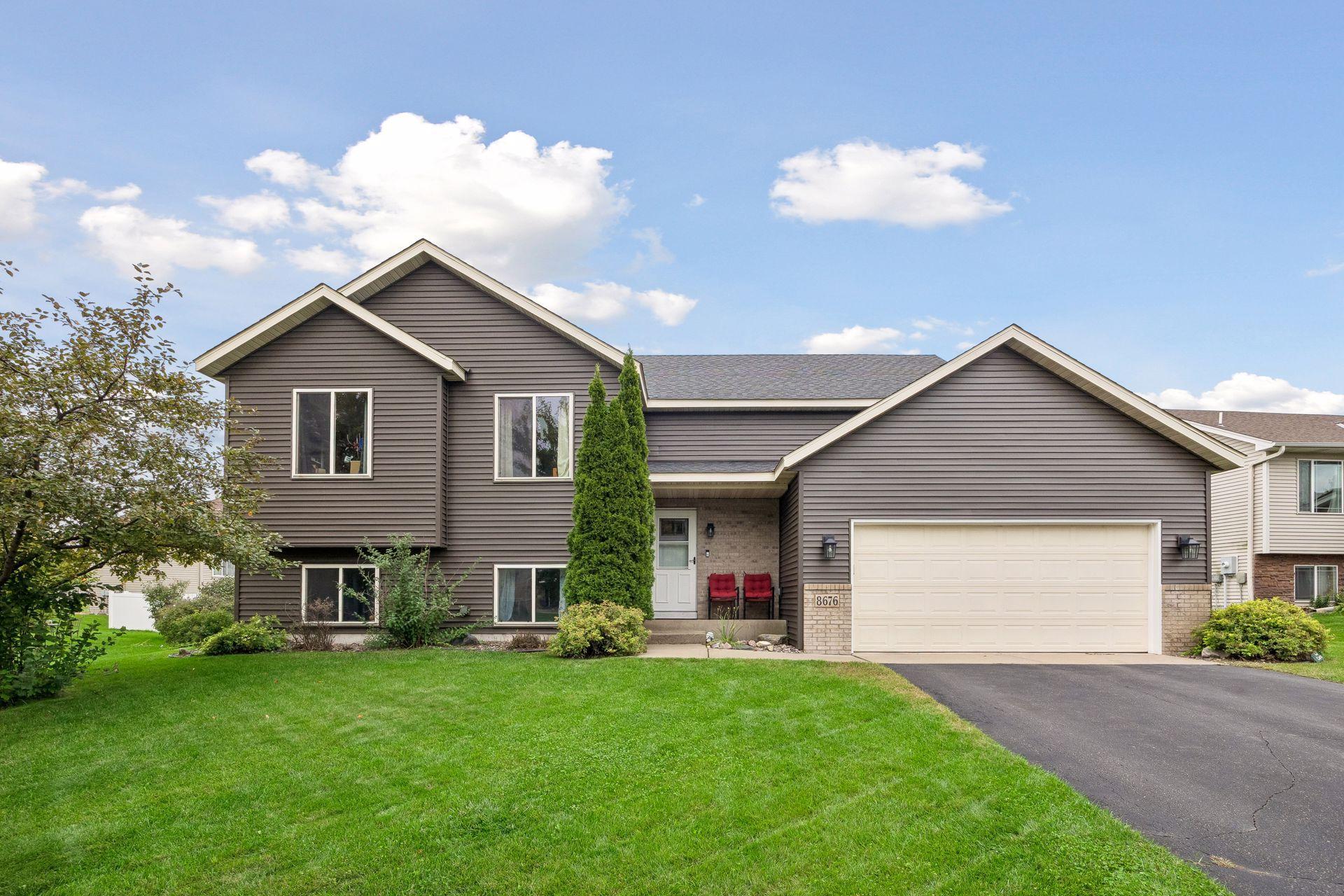 8676 Fairhill Lane Property Photo 1