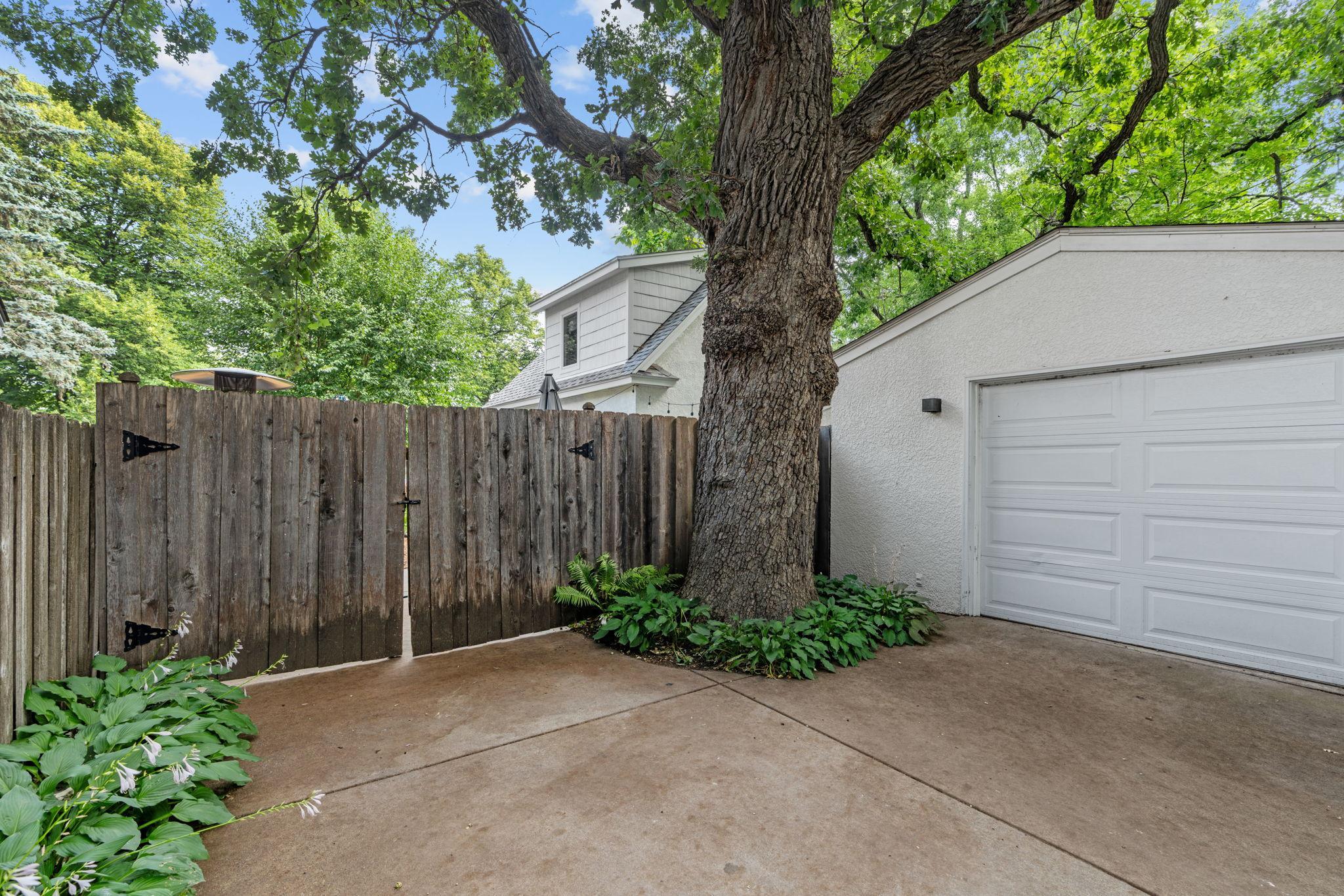 1830 Hewitt Avenue Property Photo 38