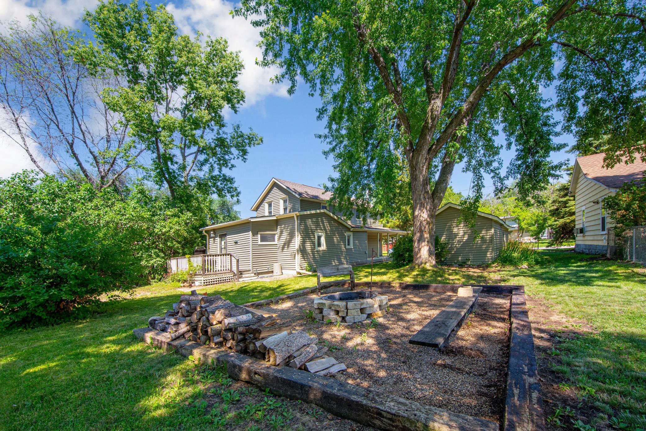 1518 4th Avenue Property Photo 8