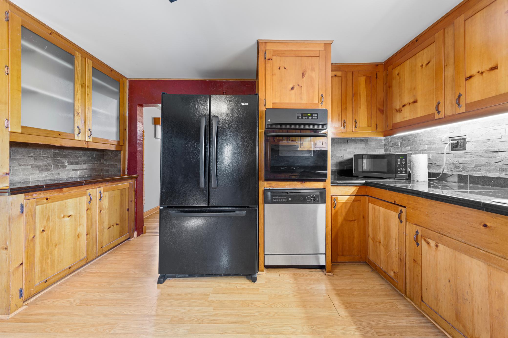 1518 4th Avenue Property Photo 21