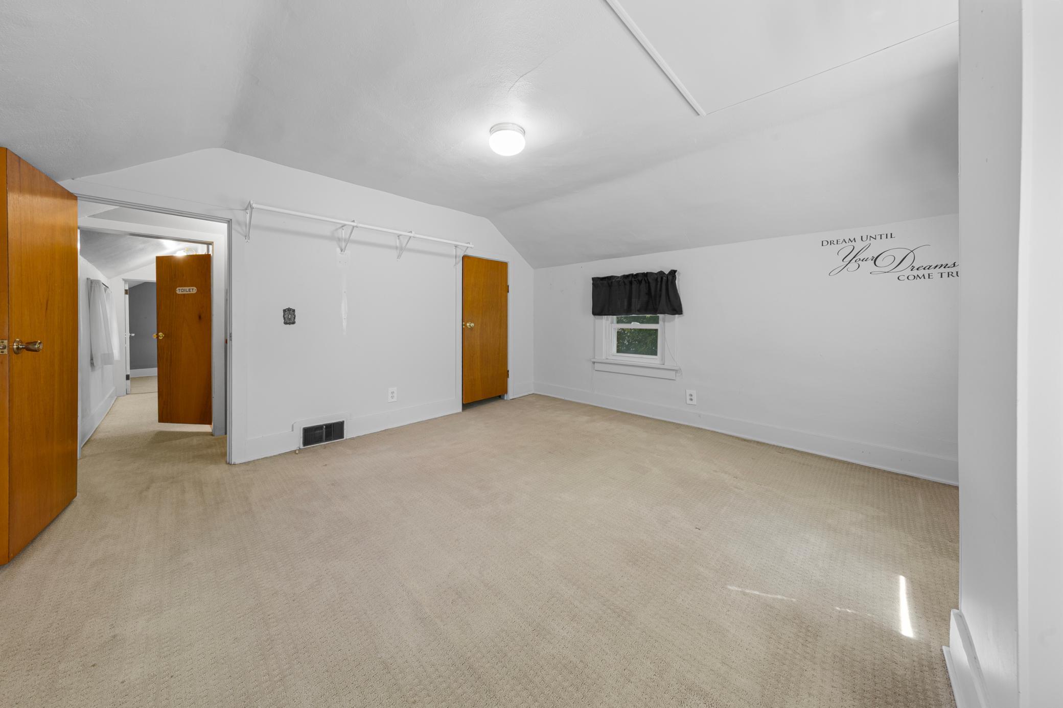 1518 4th Avenue Property Photo 27