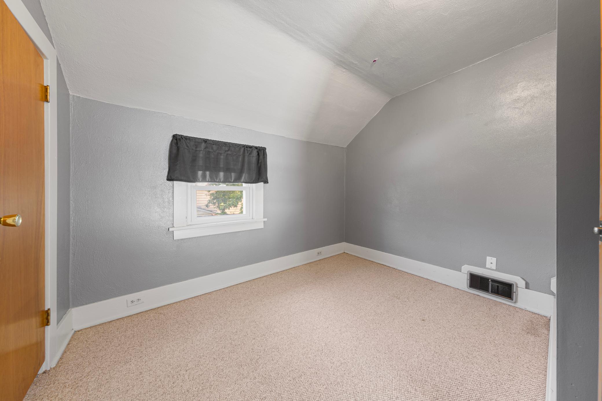 1518 4th Avenue Property Photo 29