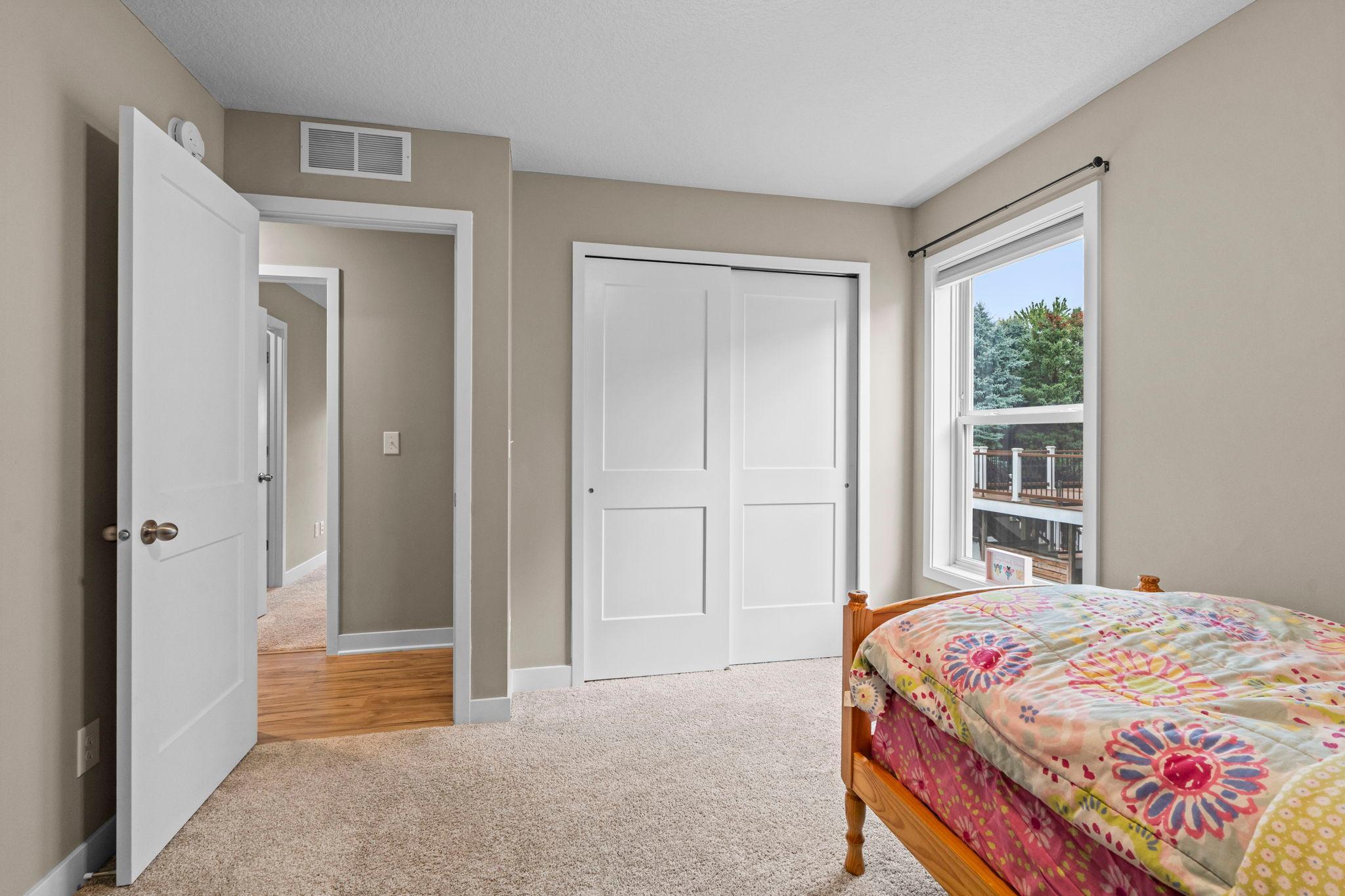 1515 138th Street E Property Photo 7