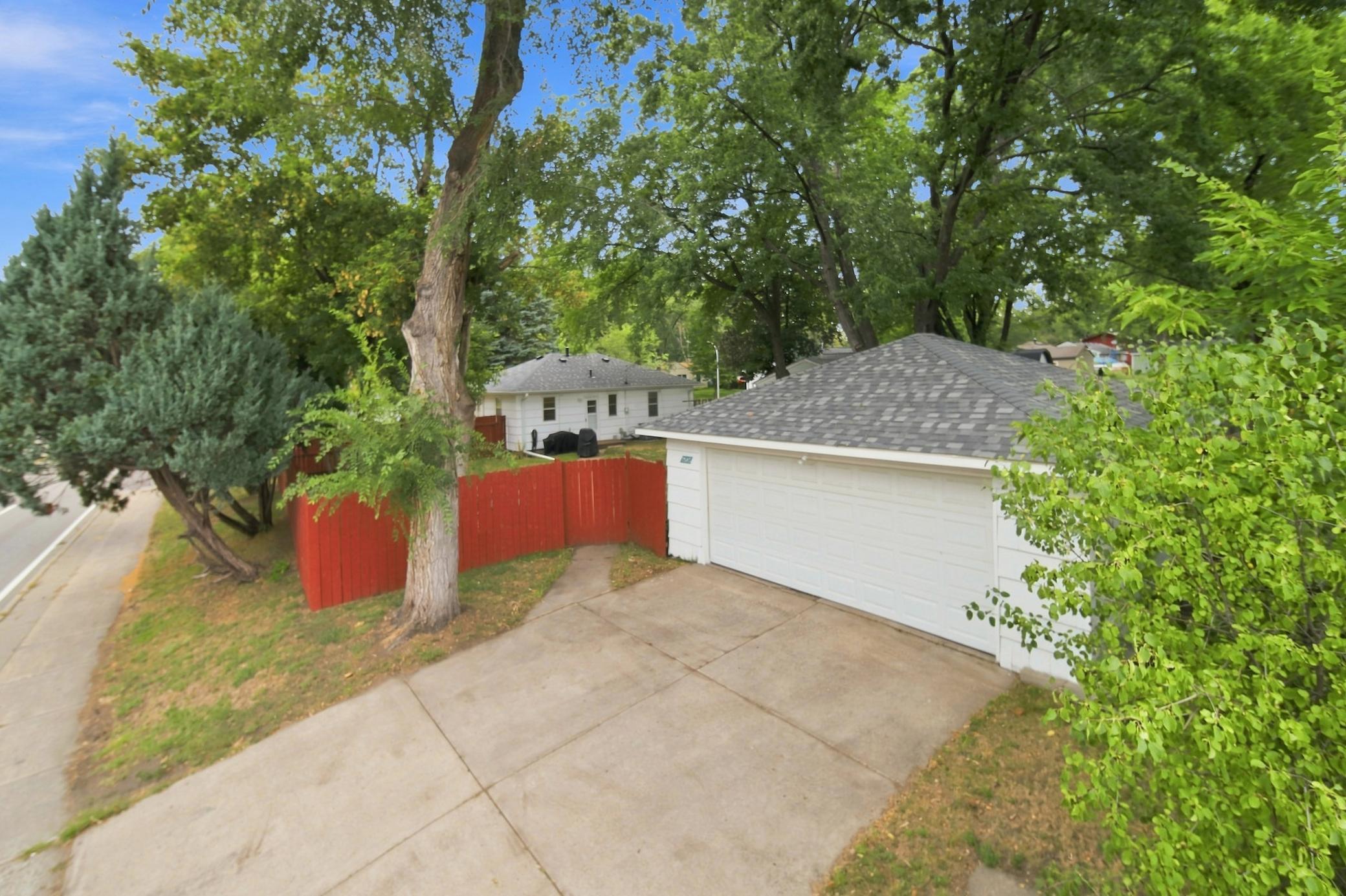 7545 Vincent Avenue S Property Photo 23