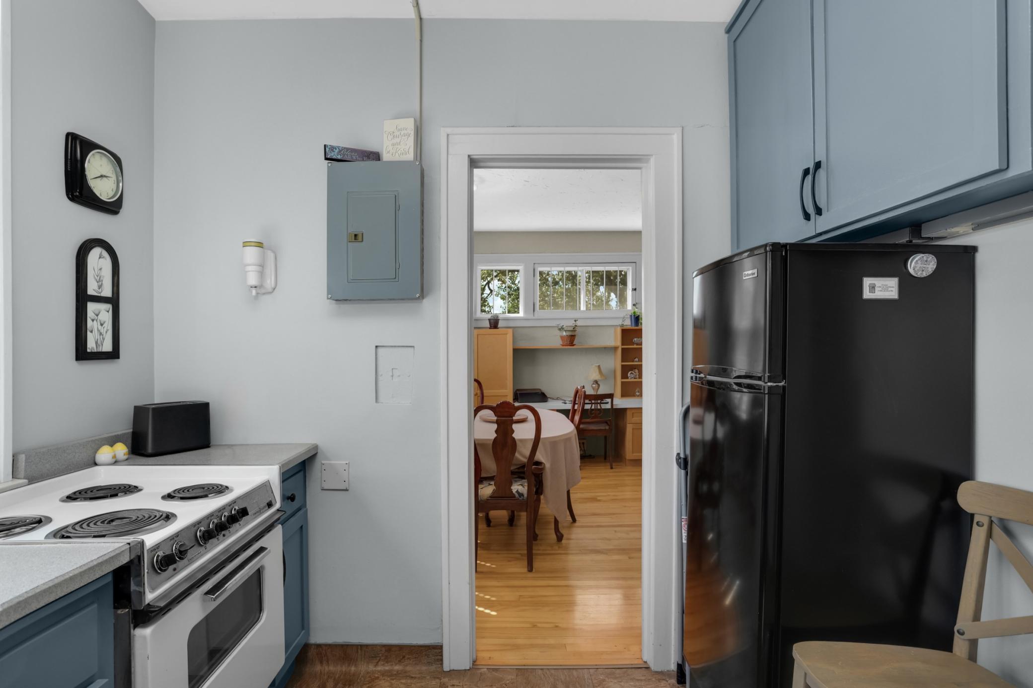 127 Lexington Parkway S 6 Property Photo 15