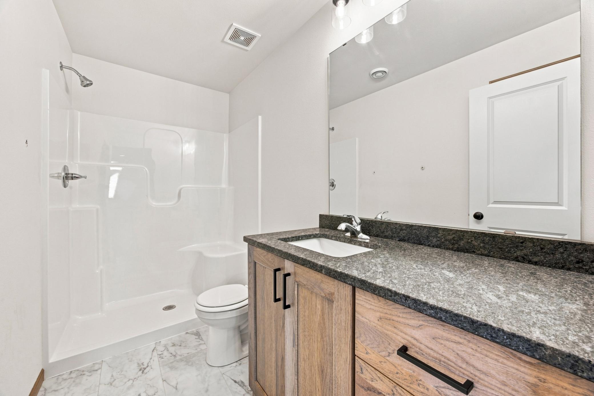 7318 Madelyn Lane S Property Photo 33