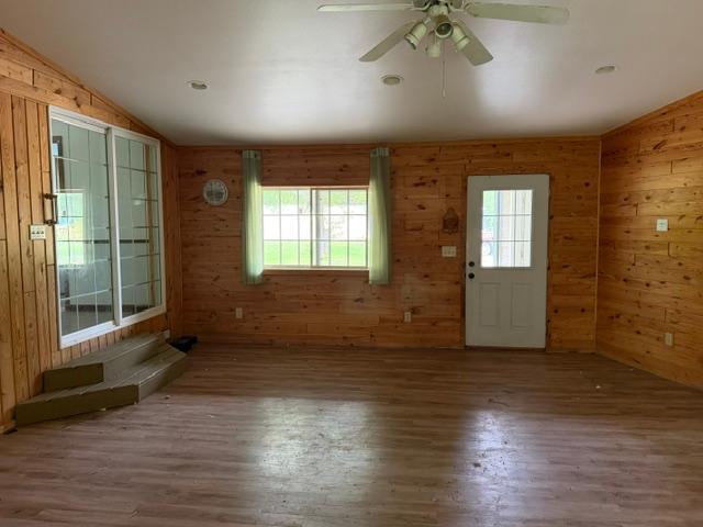 1440 250th Street Property Photo 14