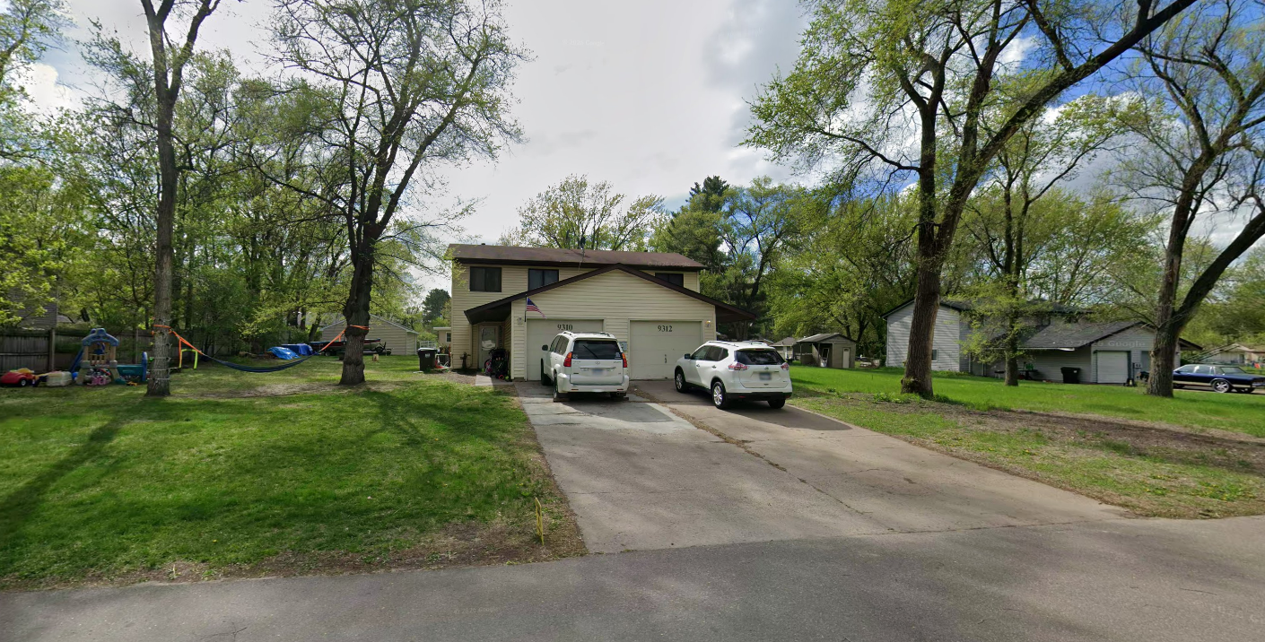 9310,12 Ryan Place Property Photo 1
