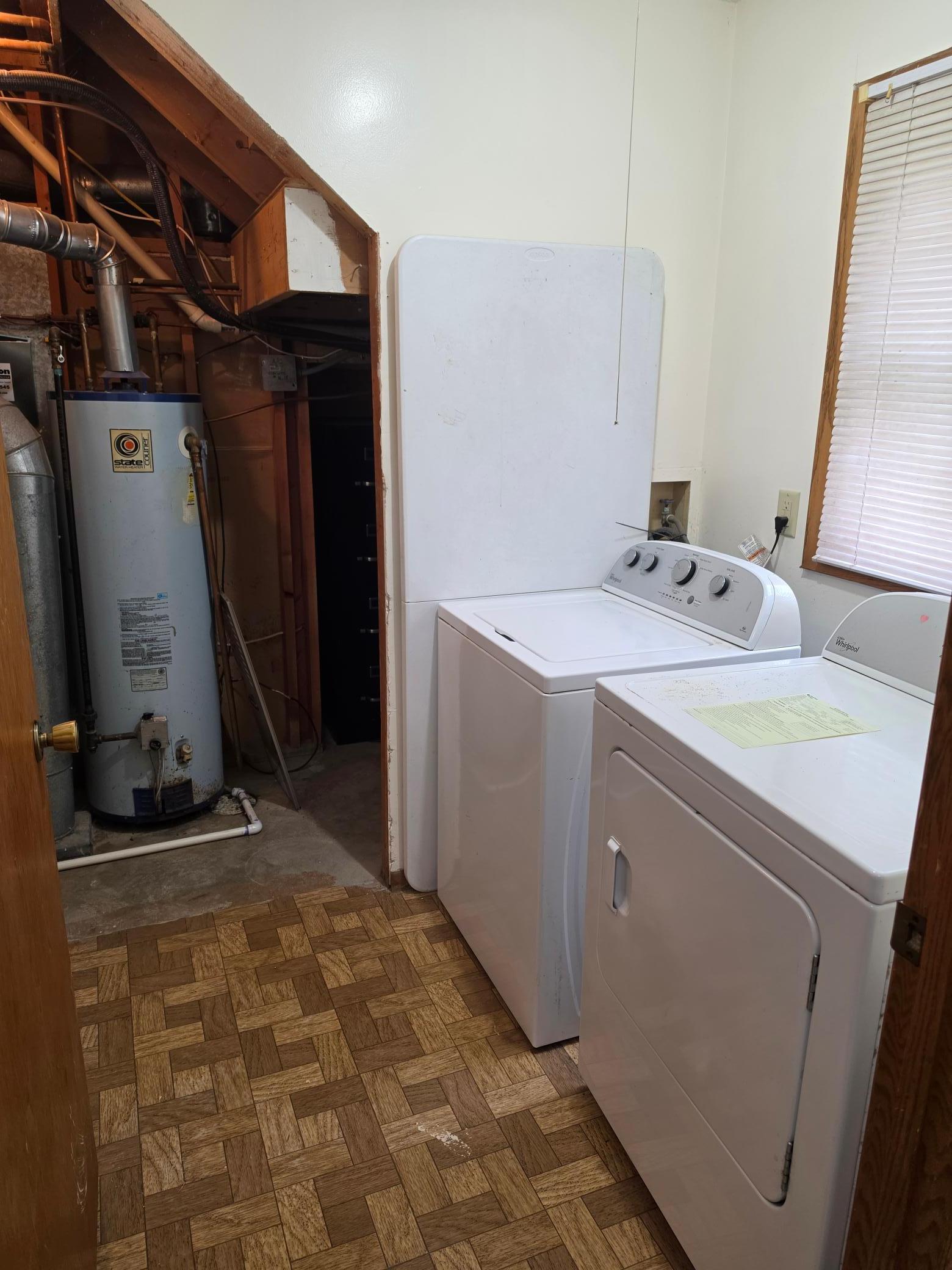 9310,12 Ryan Place Property Photo 14