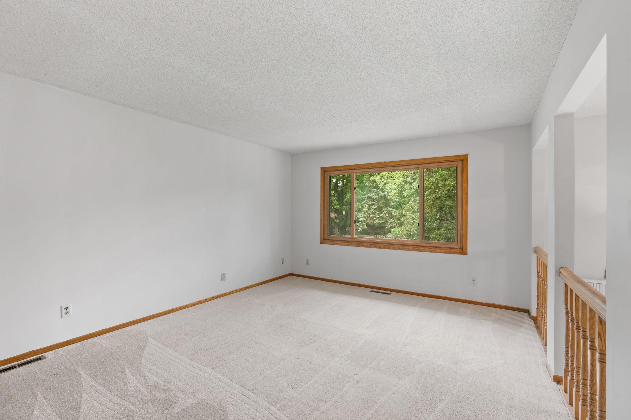 9163 Ranchview Lane N Property Photo 9