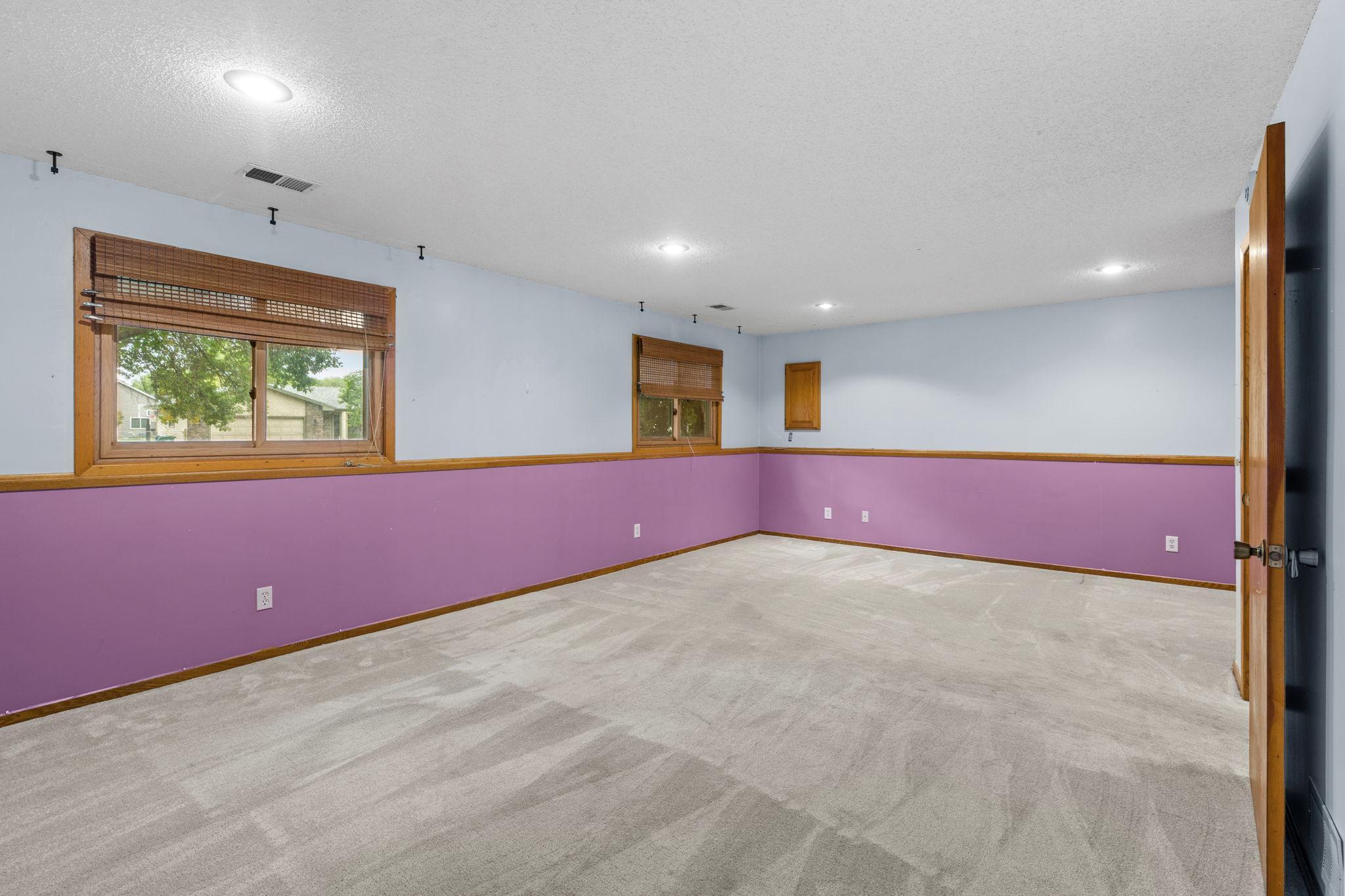 9163 Ranchview Lane N Property Photo 21