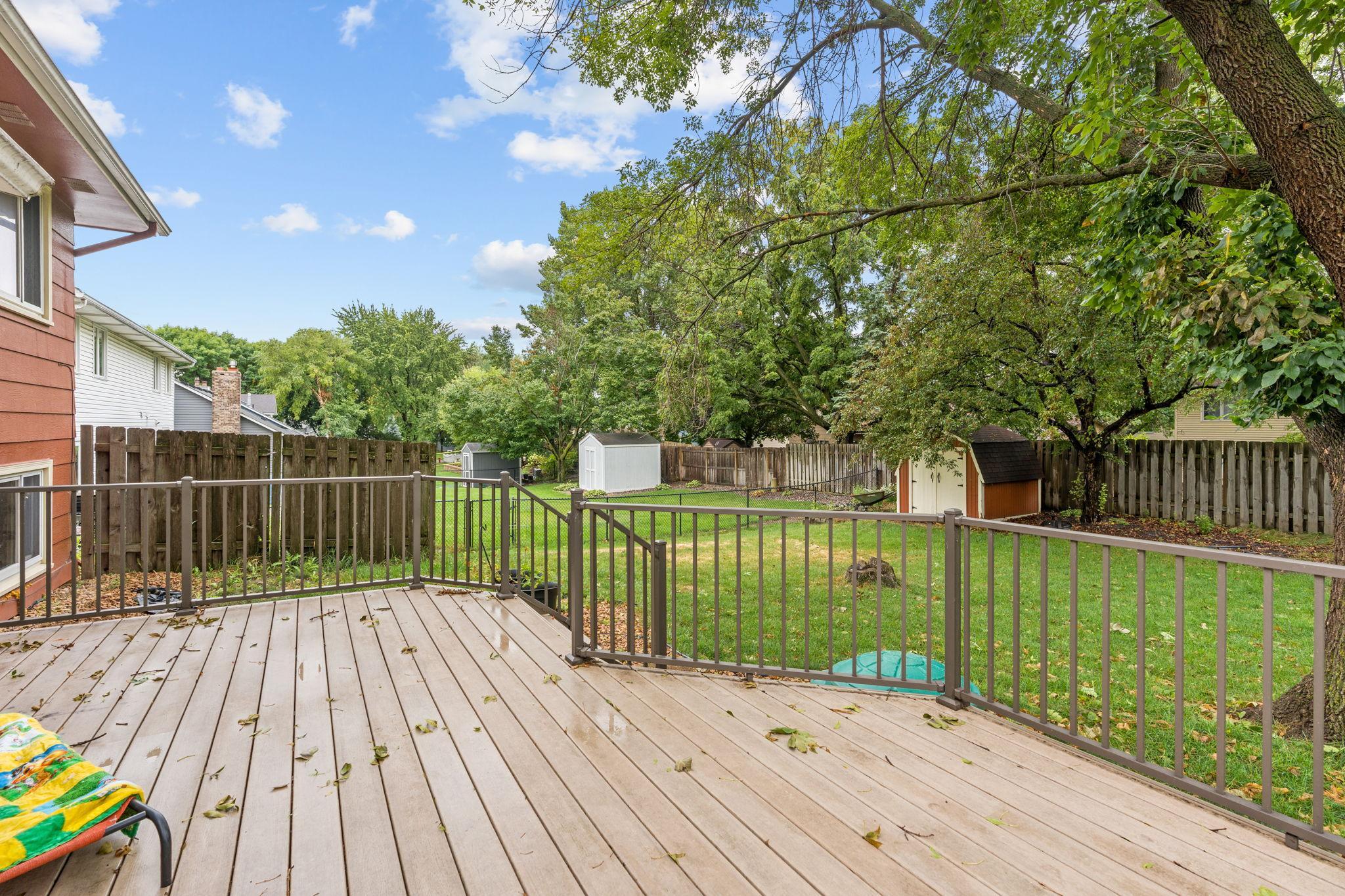 9163 Ranchview Lane N Property Photo 23