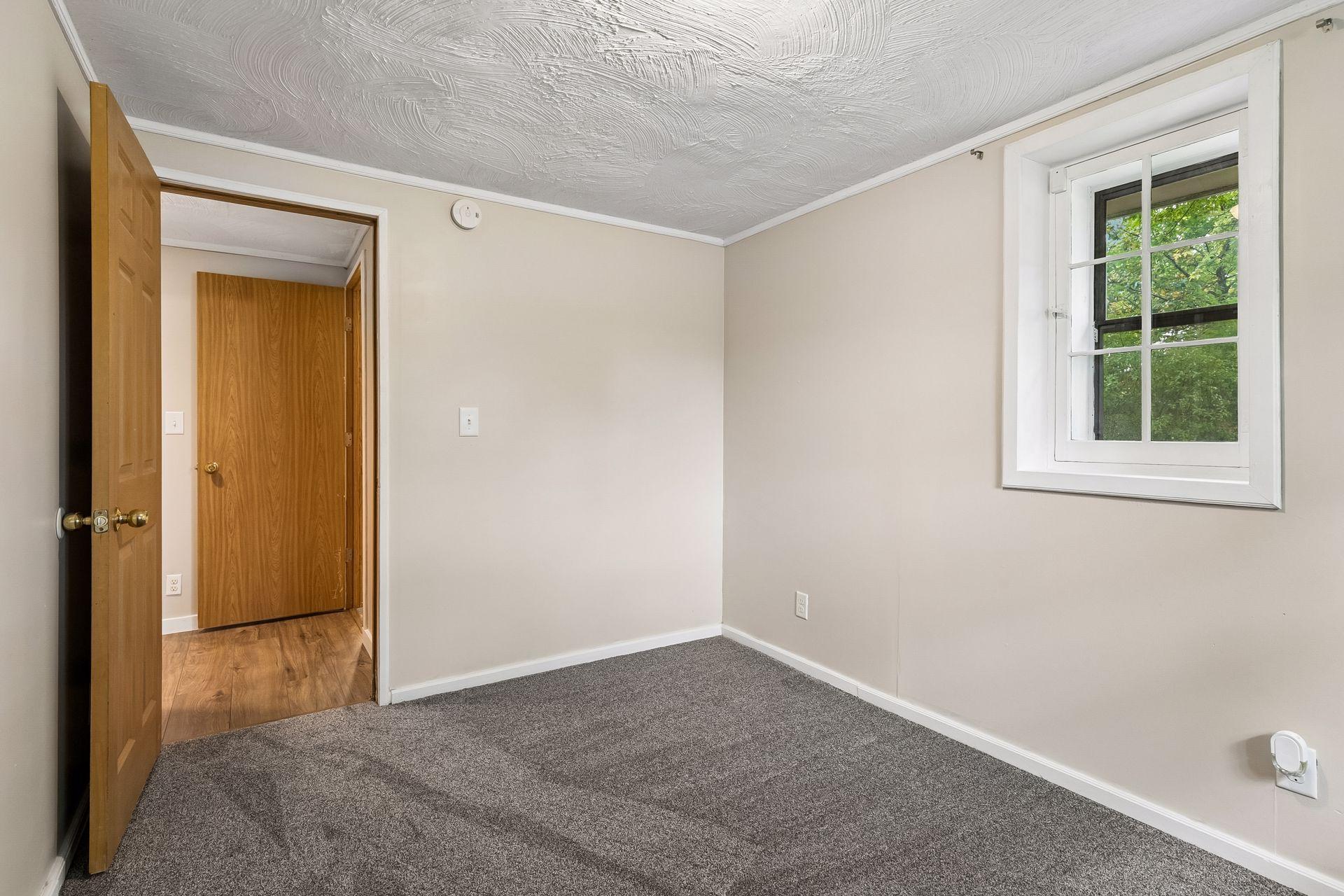 1221 Jefferson Road Property Photo 28