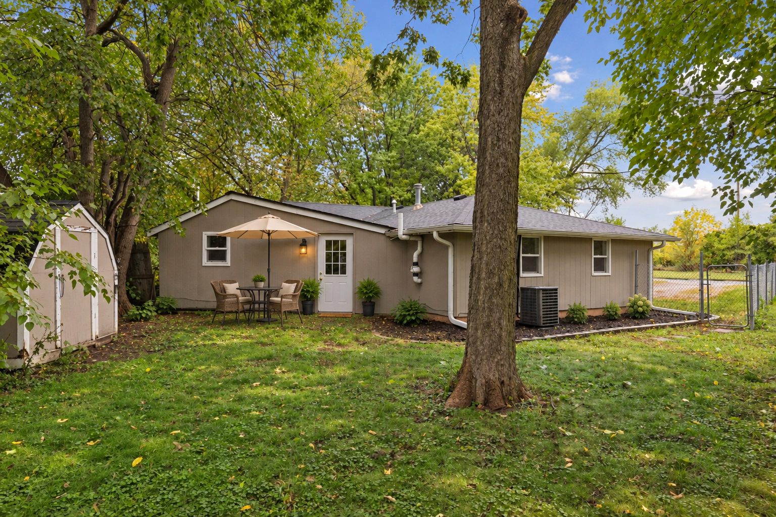 1221 Jefferson Road Property Photo 33