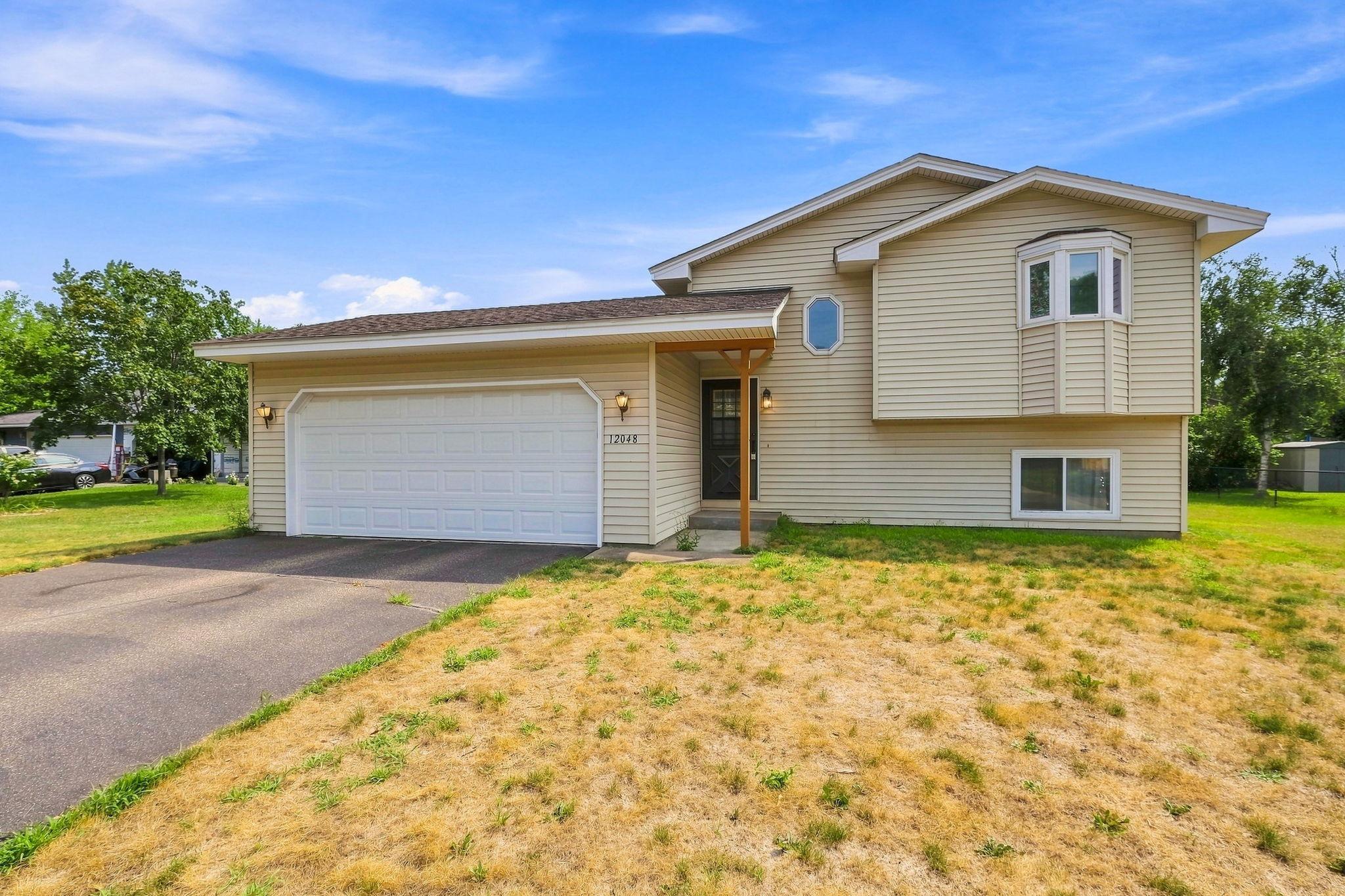12048 Oregon Circle N Property Photo 1