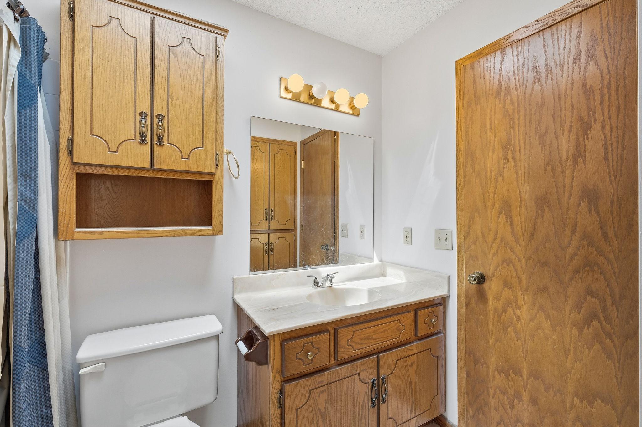12048 Oregon Circle N Property Photo 13