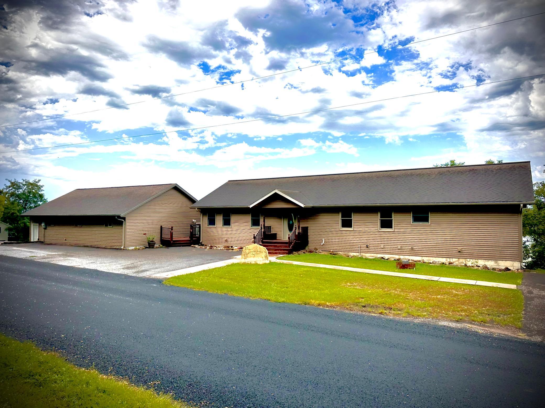 1246 Riverview Drive Property Photo 1