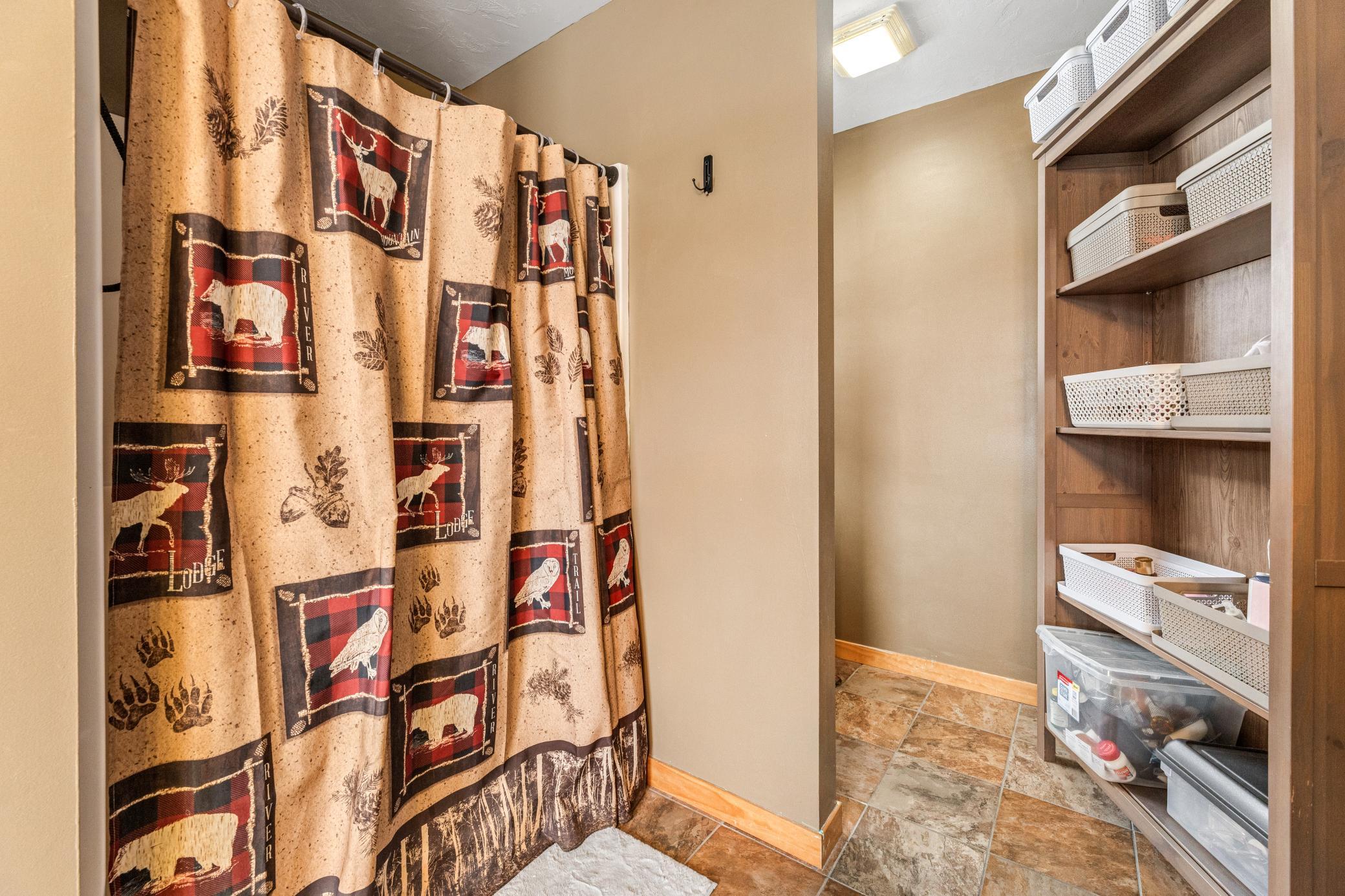 1246 Riverview Drive Property Photo 15