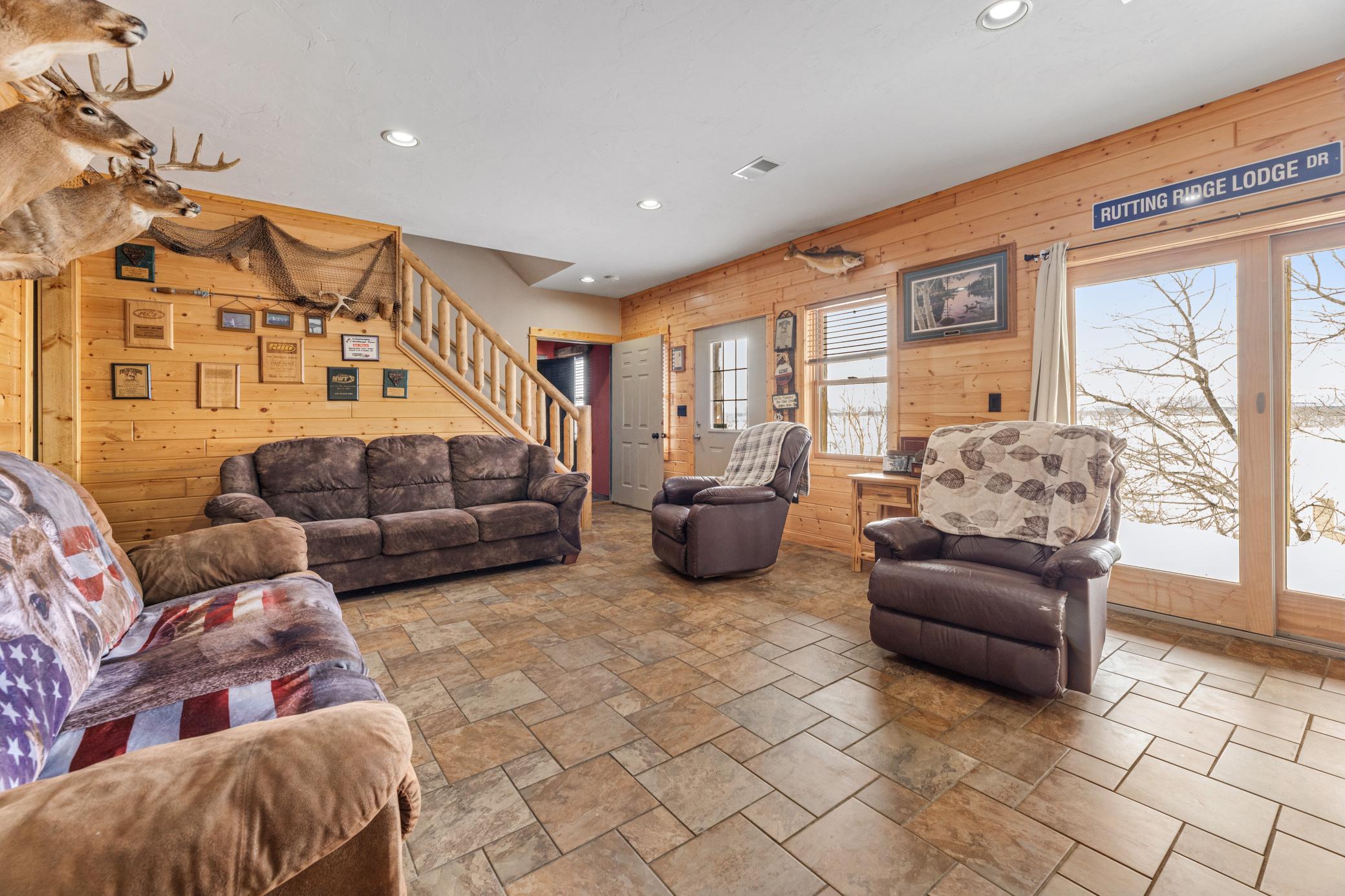 1246 Riverview Drive Property Photo 17