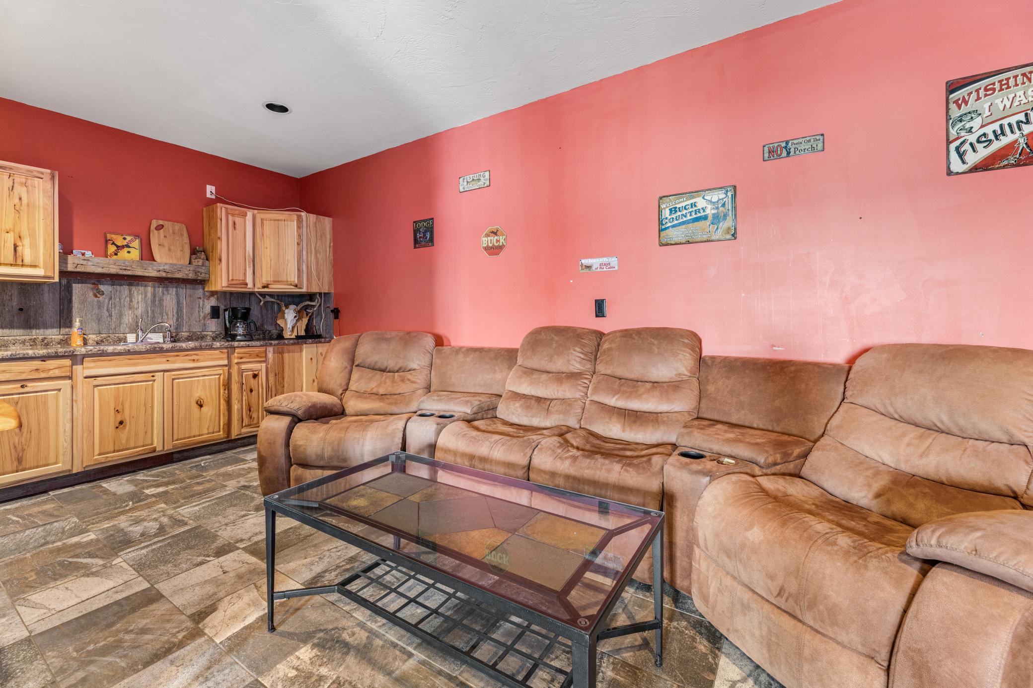 1246 Riverview Drive Property Photo 22