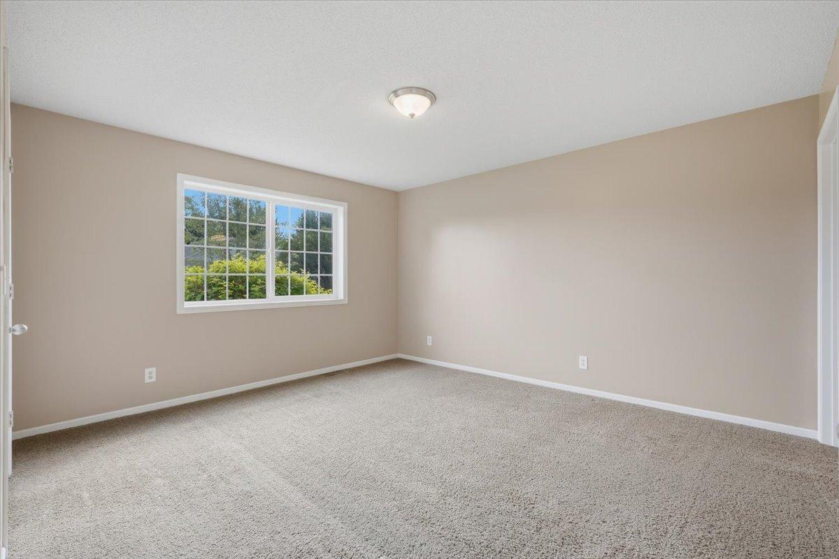 63 Brighton Path Property Photo 11