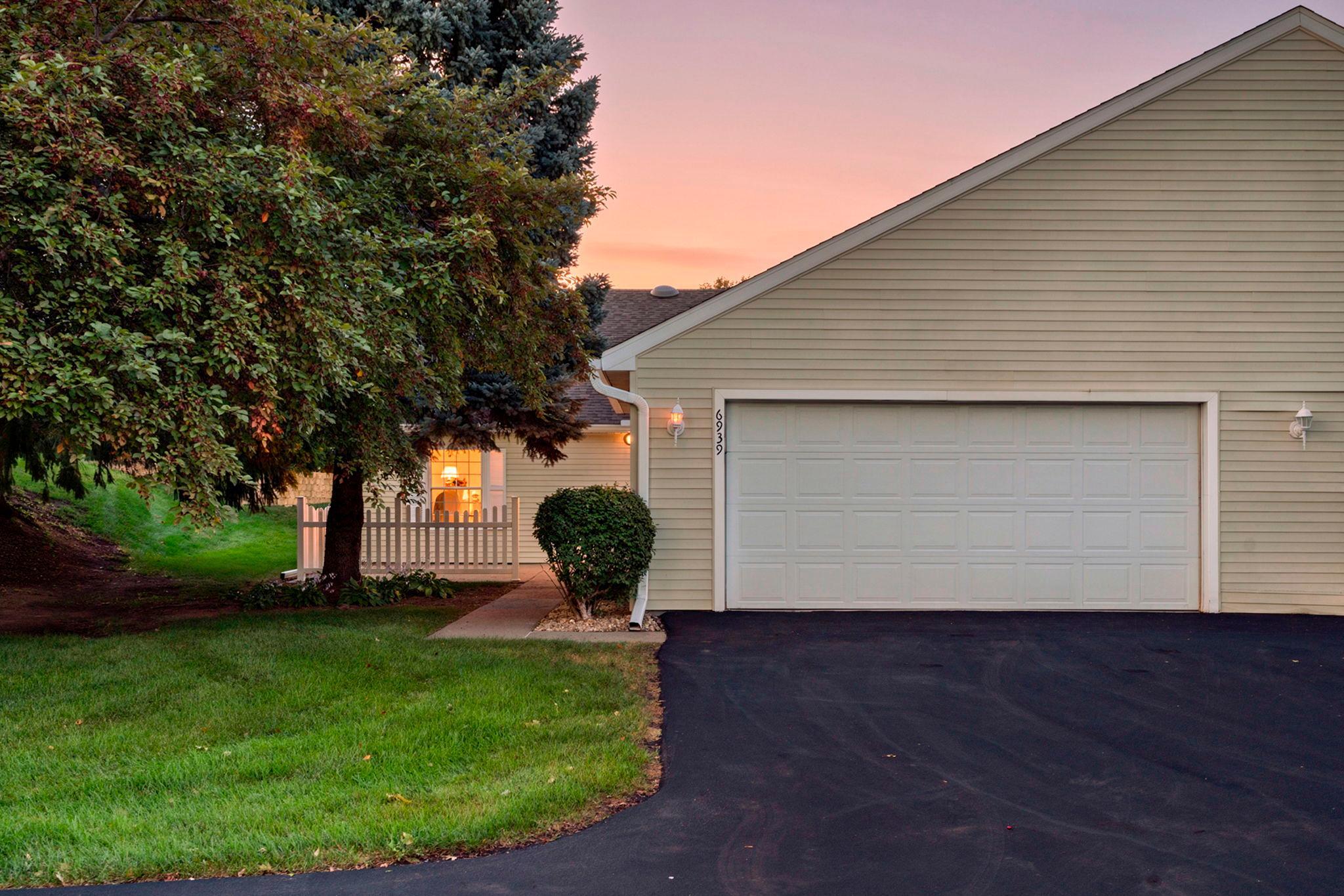 6939 Inverness Court 43 Property Photo 1