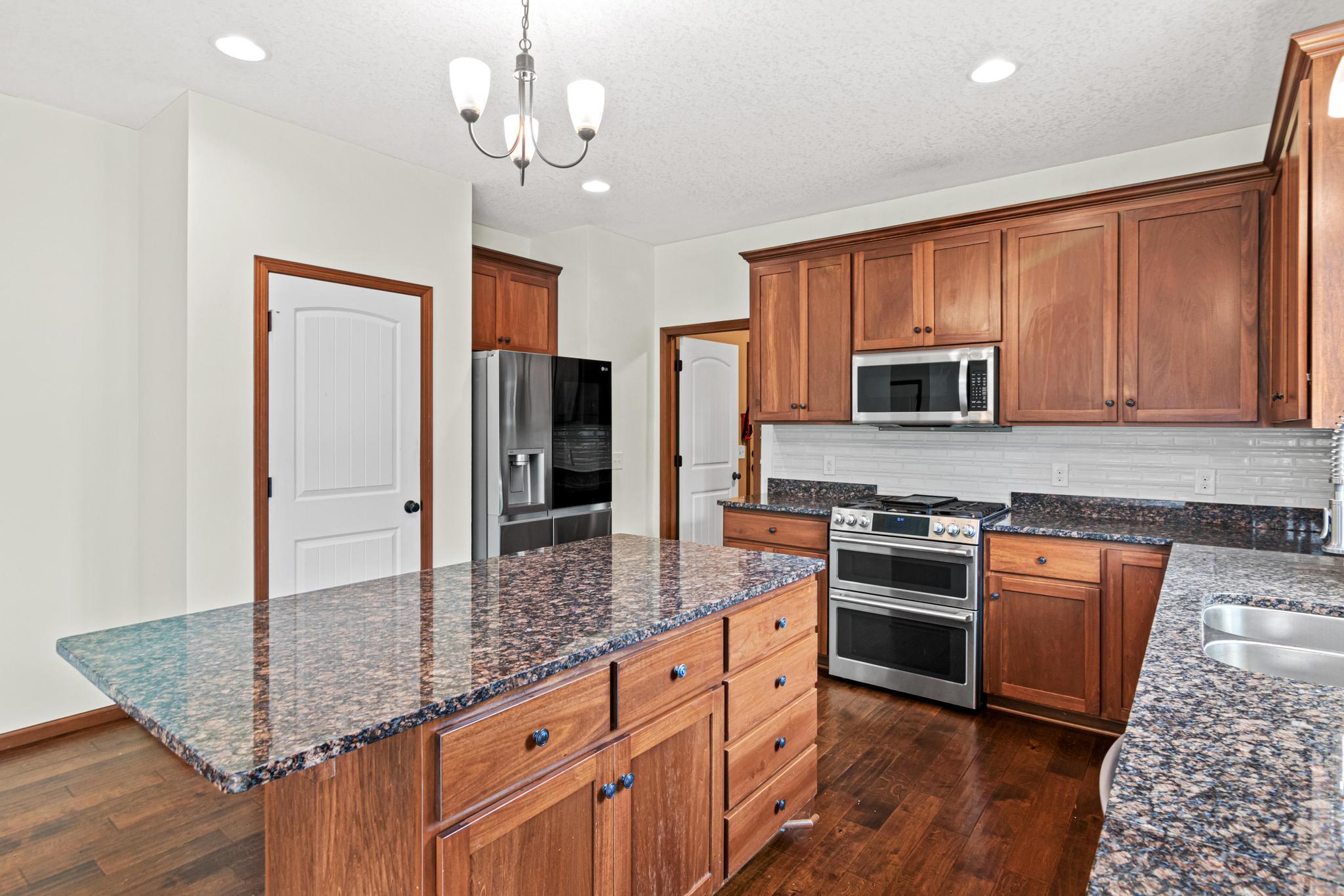 2244 Woodlyn Ridge Court Property Photo 13