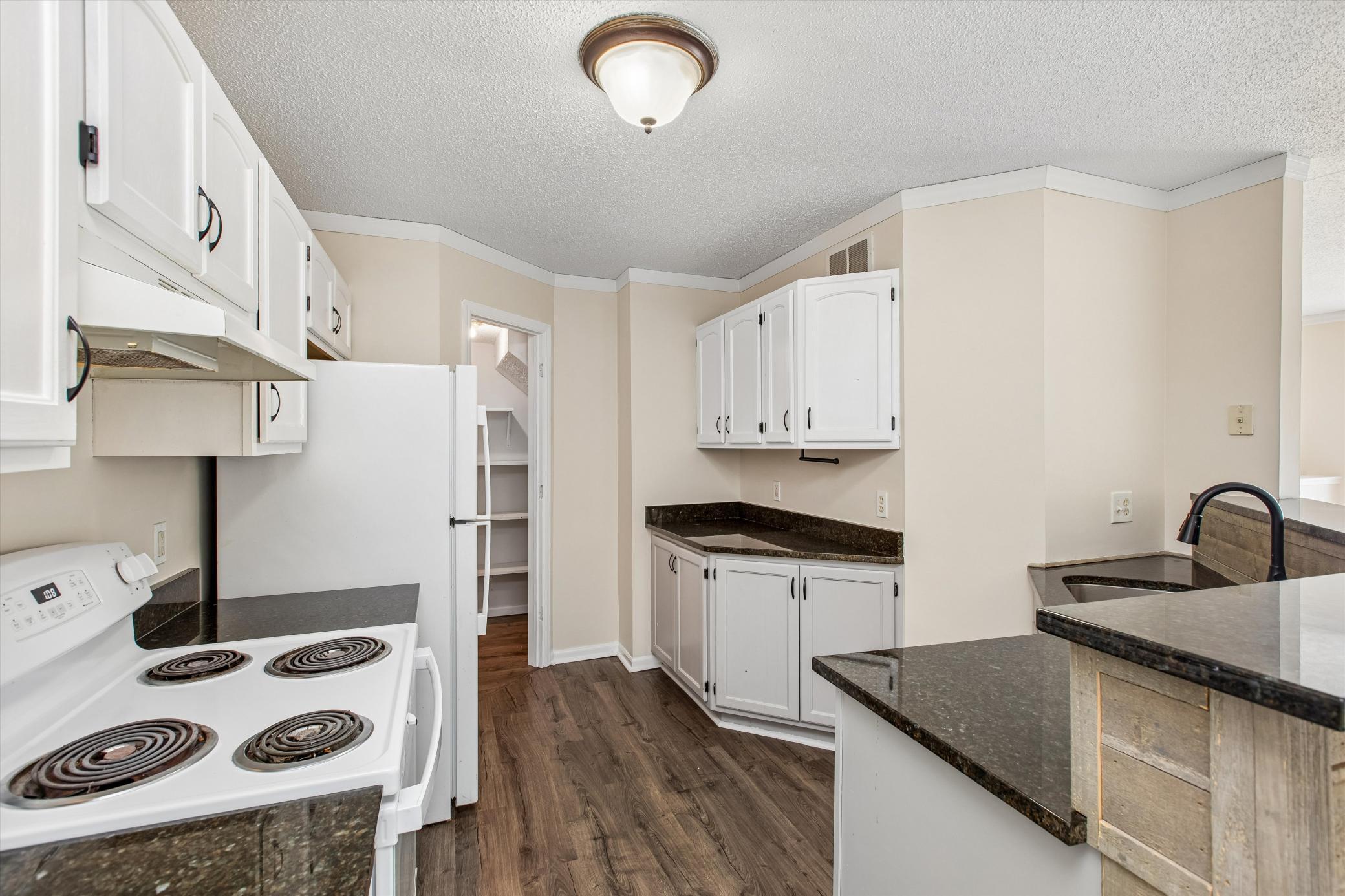 2313 117th Street E Property Photo 8