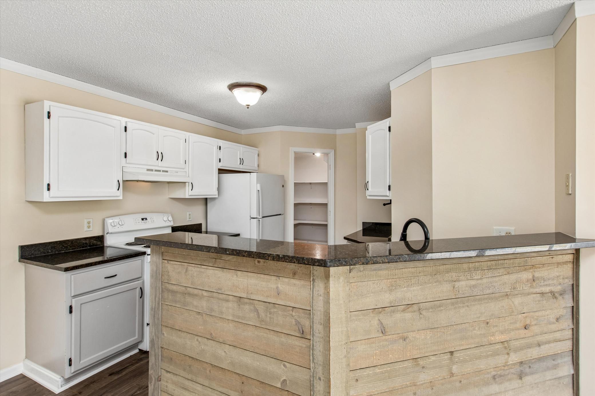 2313 117th Street E Property Photo 9