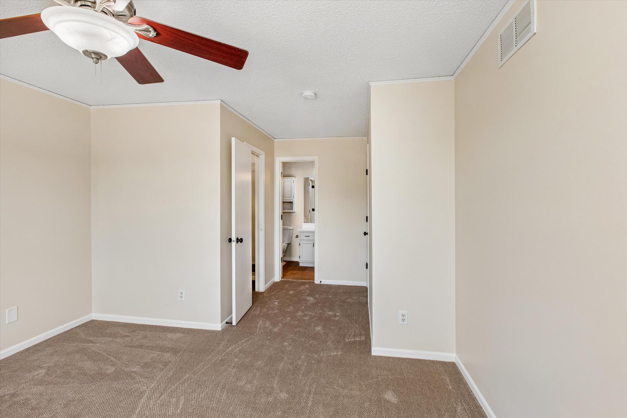 2313 117th Street E Property Photo 11