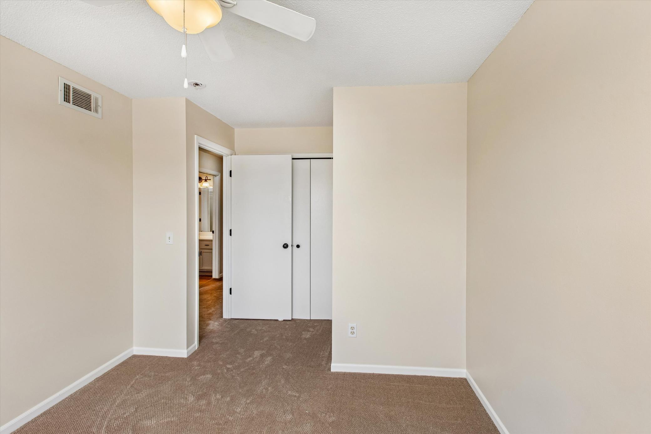 2313 117th Street E Property Photo 17