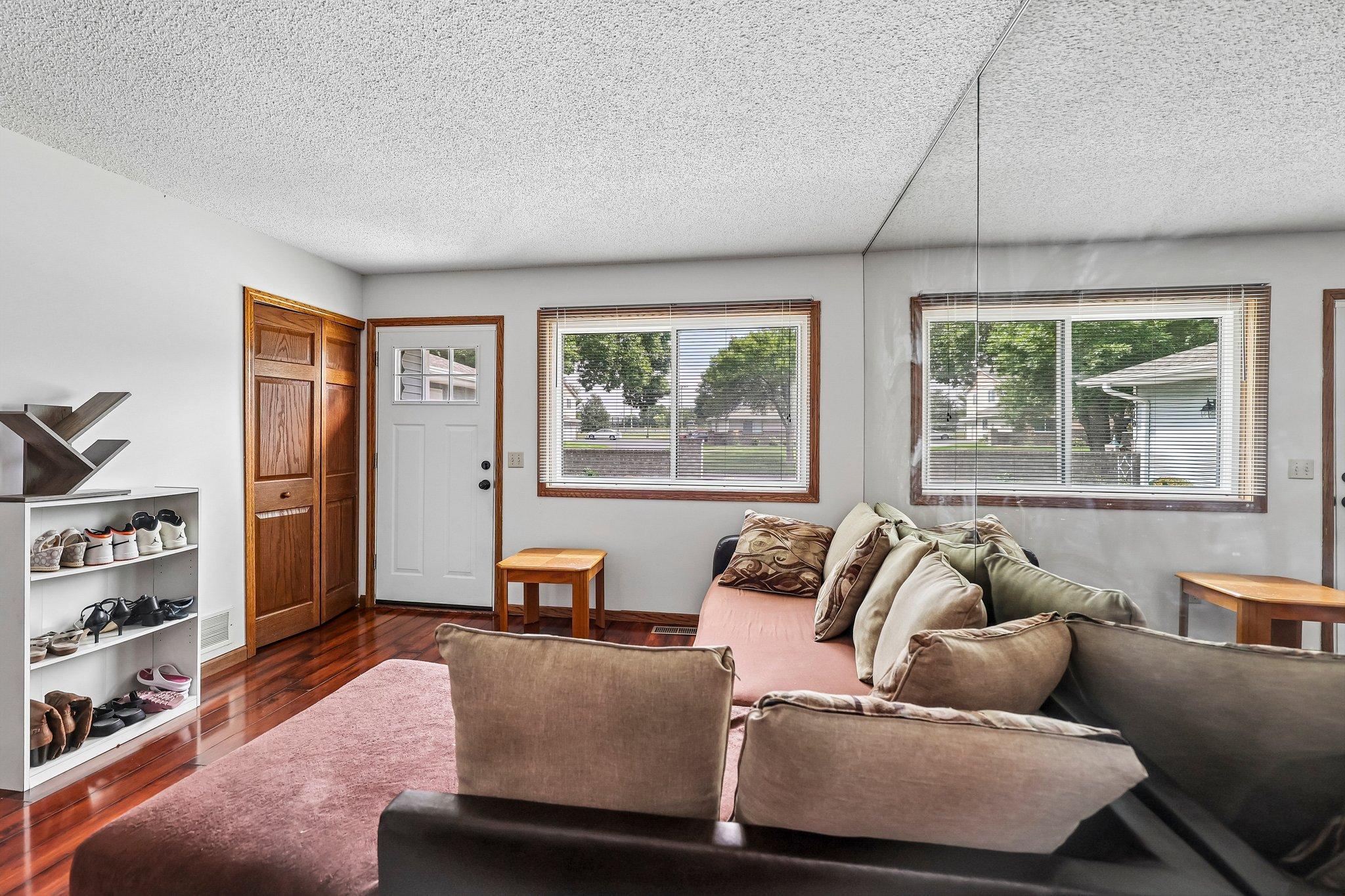 8420 S Pond Trail Property Photo 4