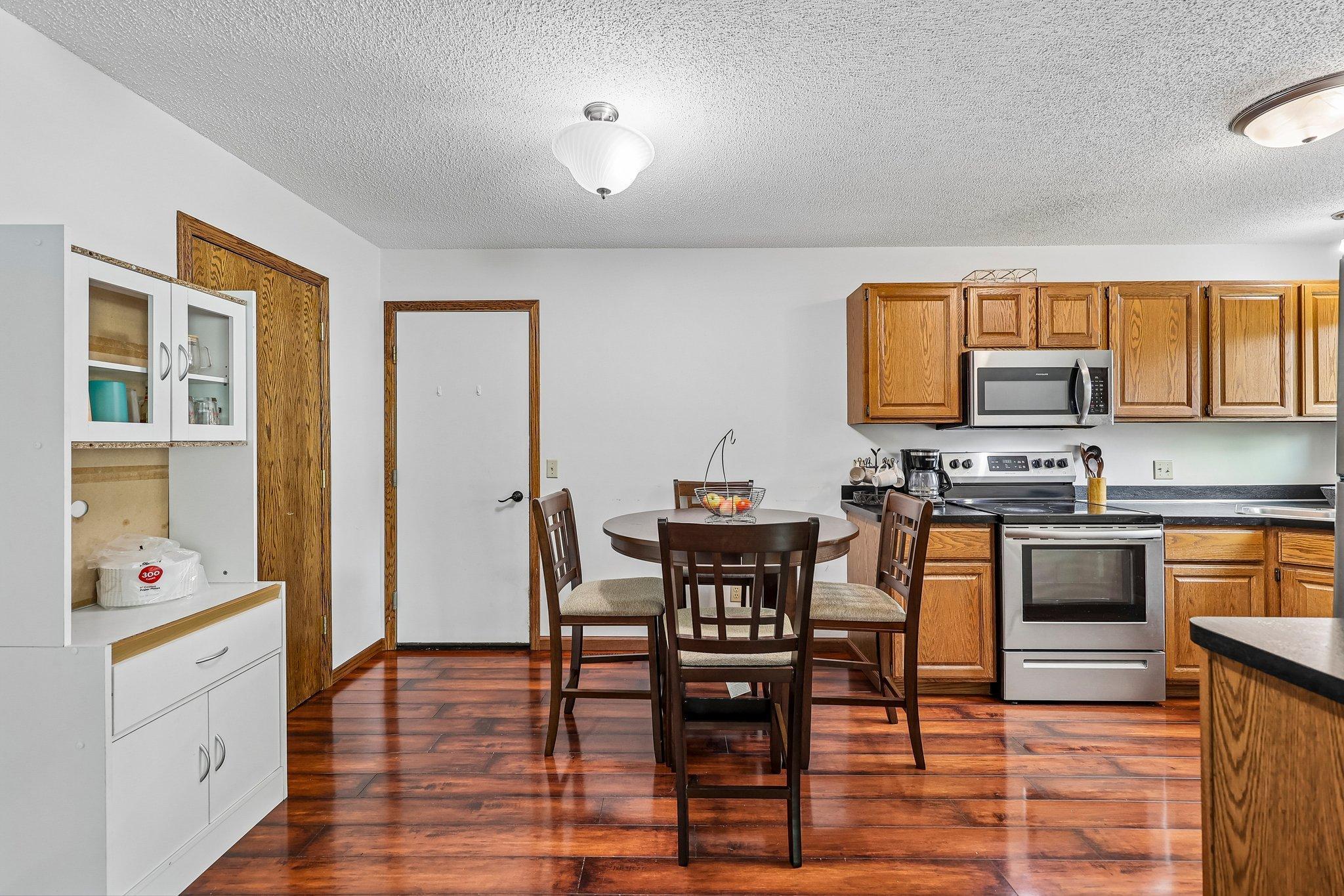8420 S Pond Trail Property Photo 13