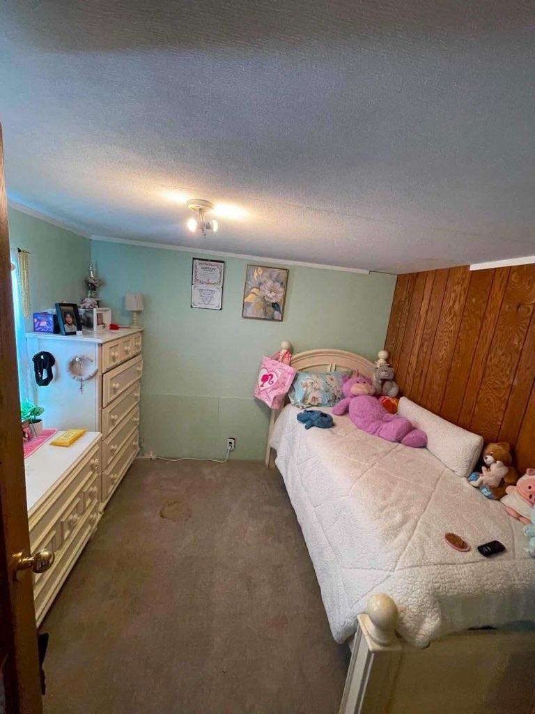 7431 Oakley Street Ne Property Photo 5