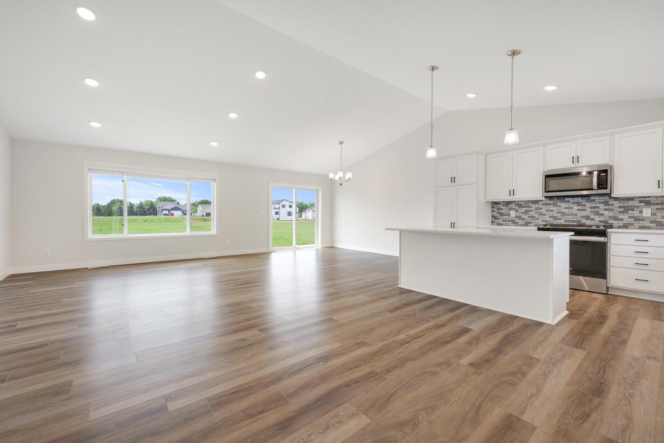 9991 14th Circle Ne Property Photo 10