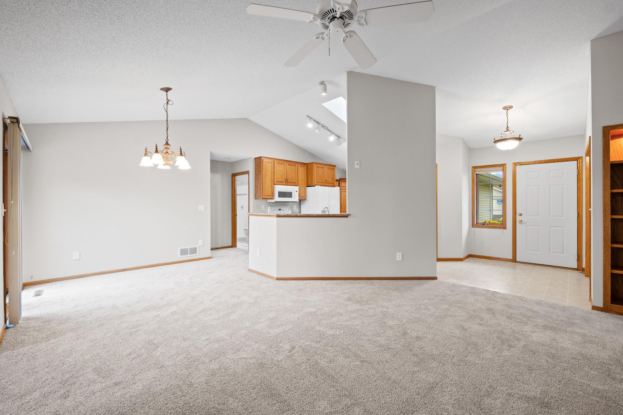 3801 Impatiens Lane N Property Photo 8