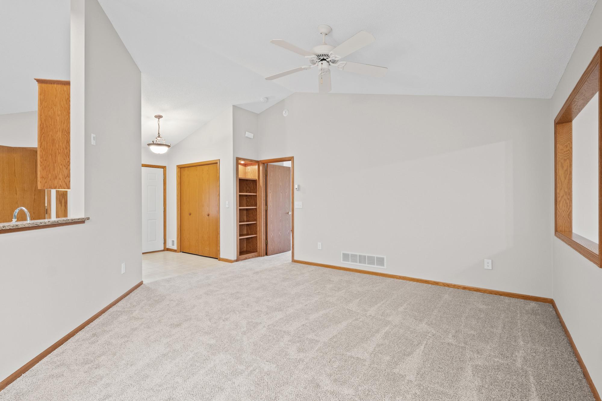 3801 Impatiens Lane N Property Photo 9
