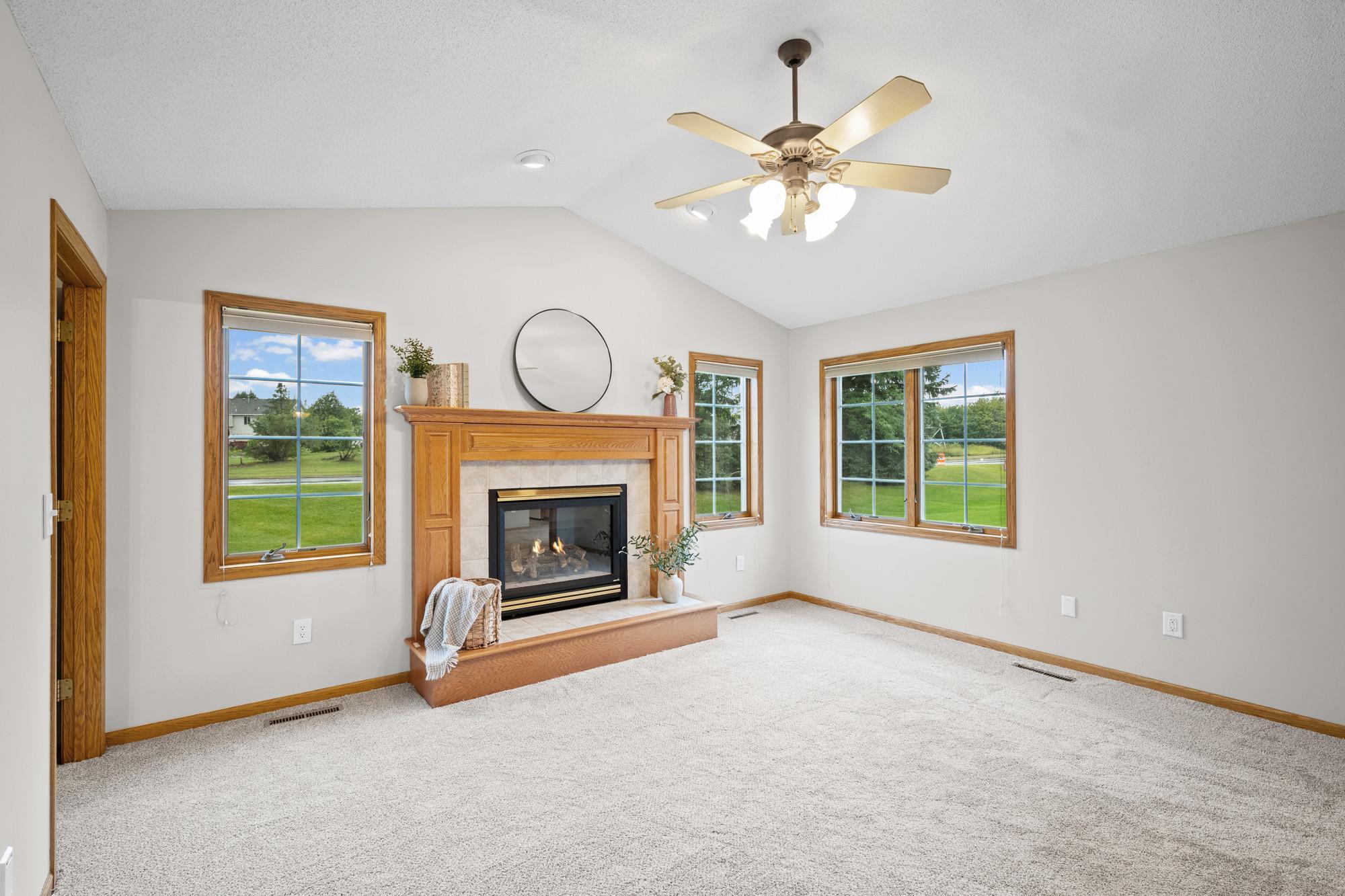 3801 Impatiens Lane N Property Photo 19