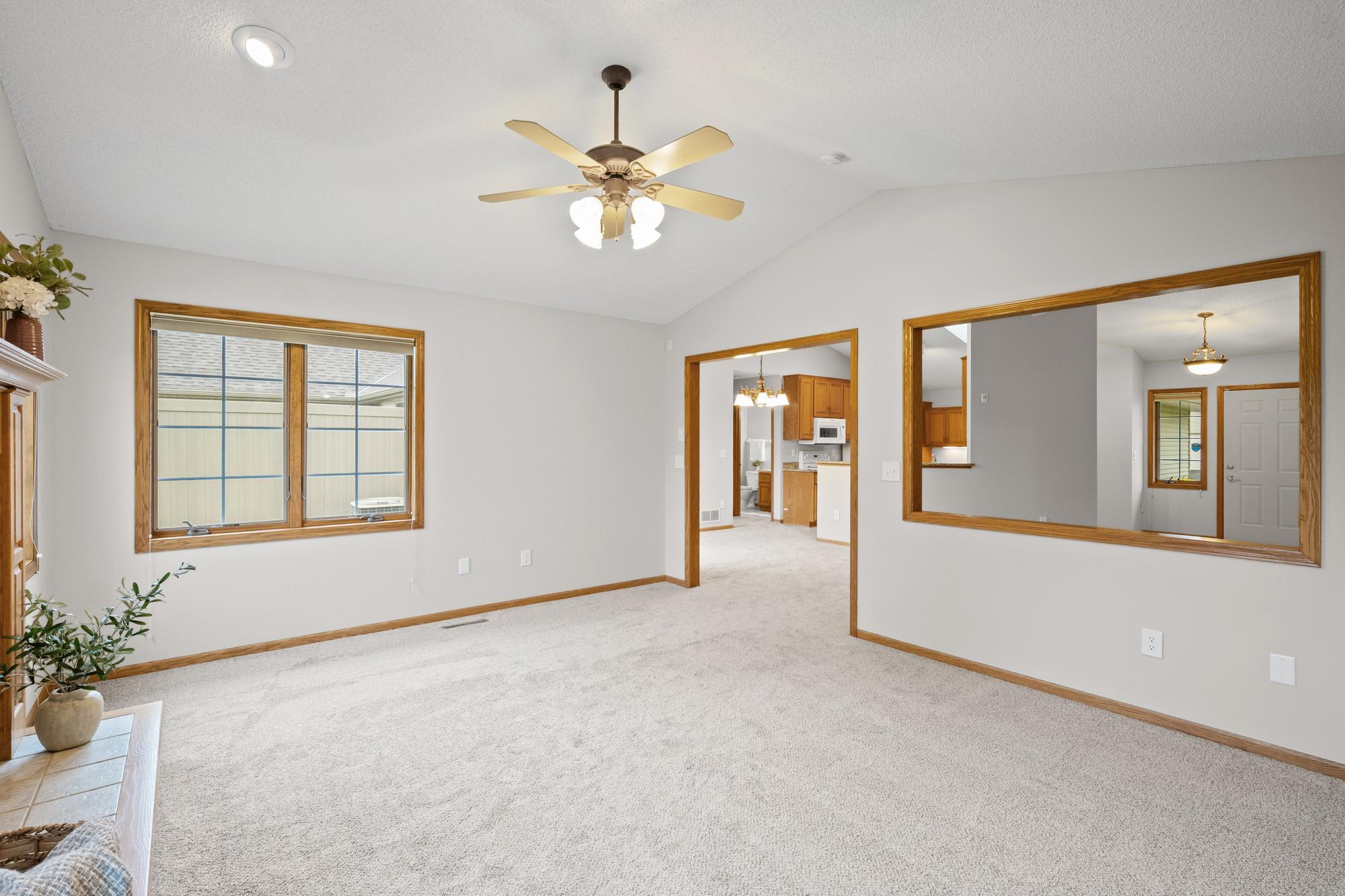 3801 Impatiens Lane N Property Photo 20