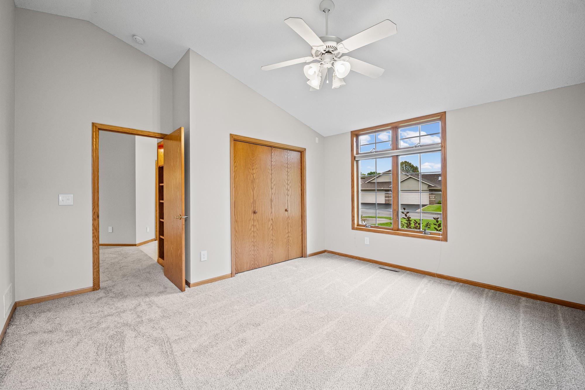 3801 Impatiens Lane N Property Photo 24