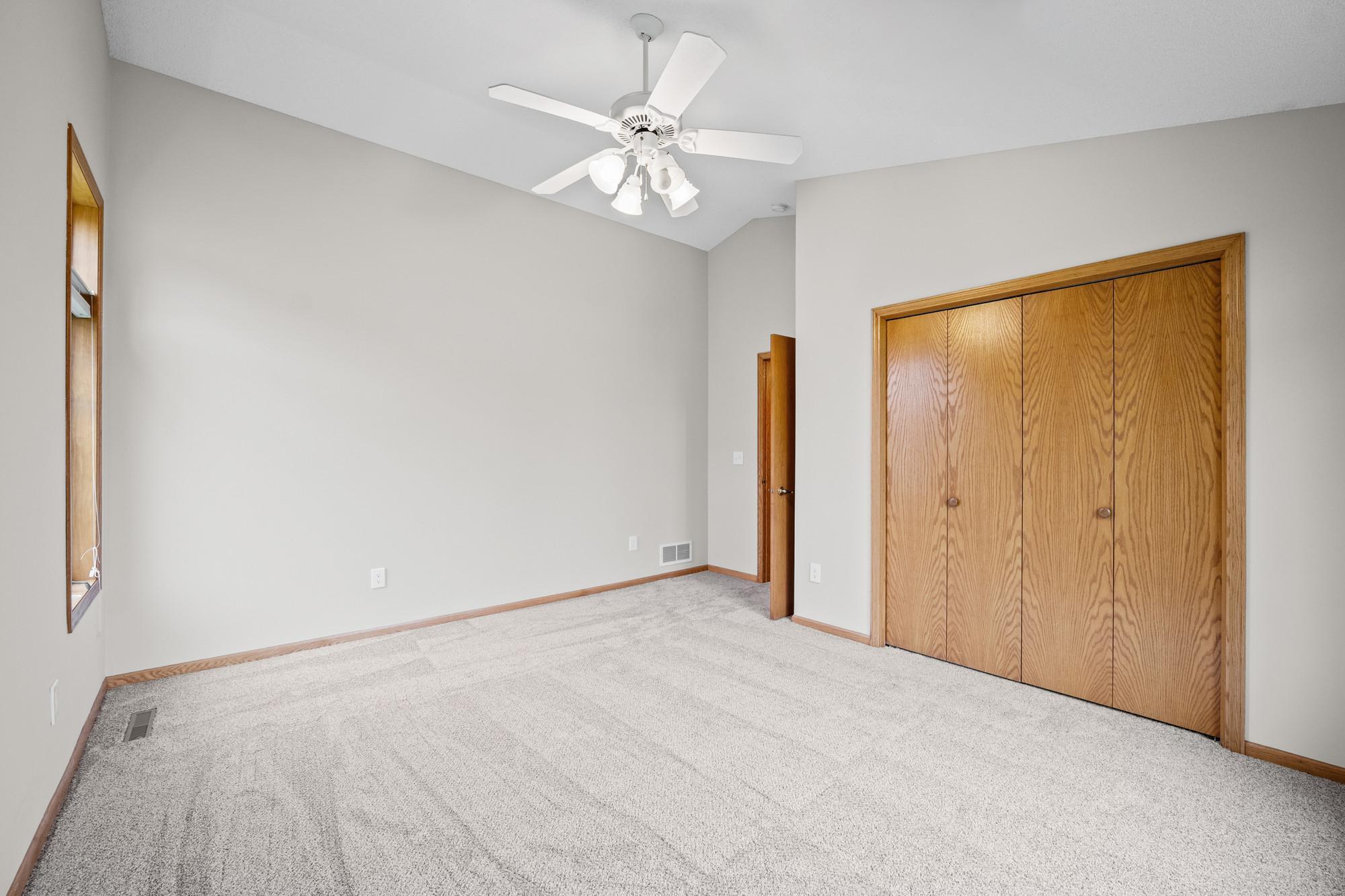 3801 Impatiens Lane N Property Photo 25