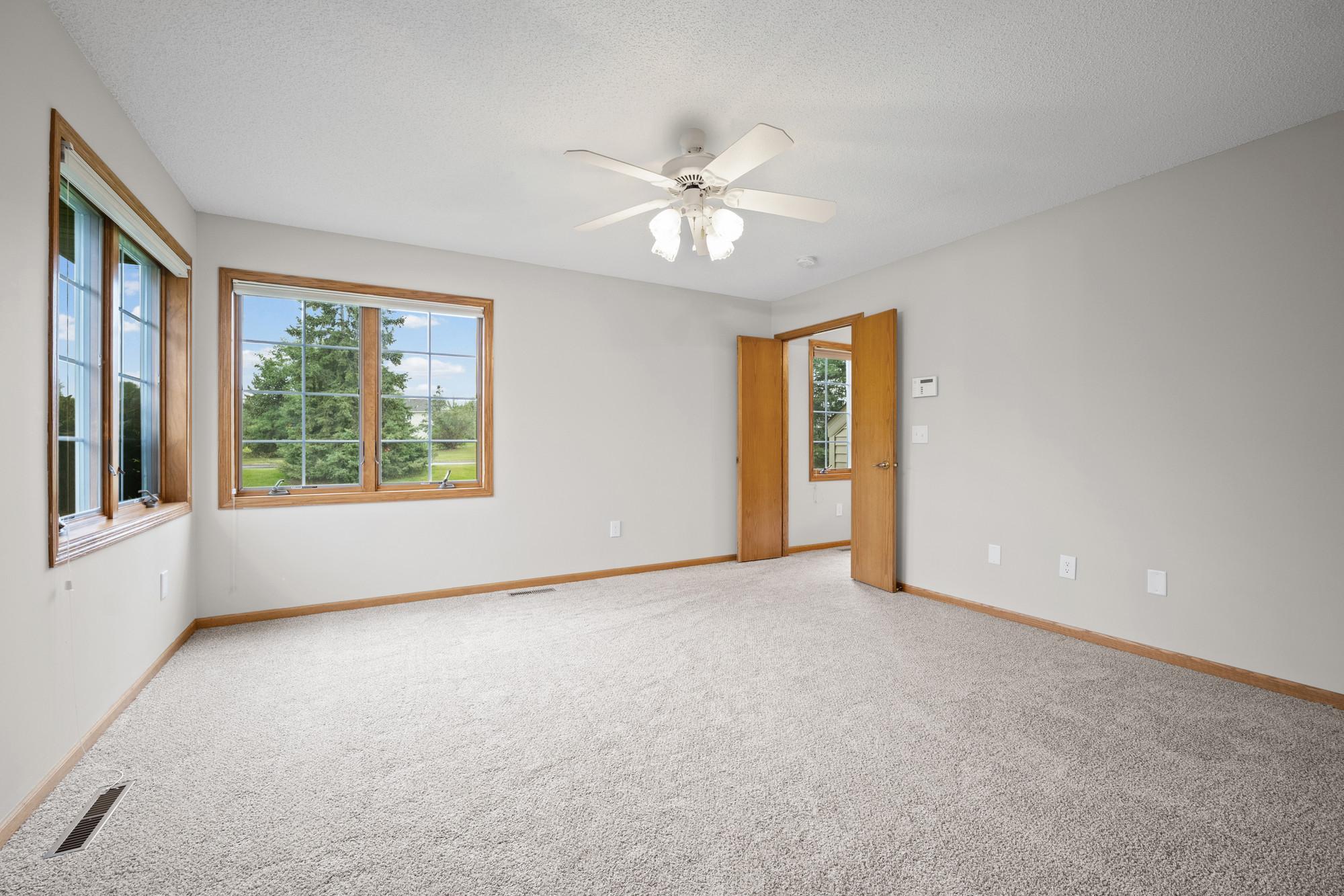 3801 Impatiens Lane N Property Photo 34