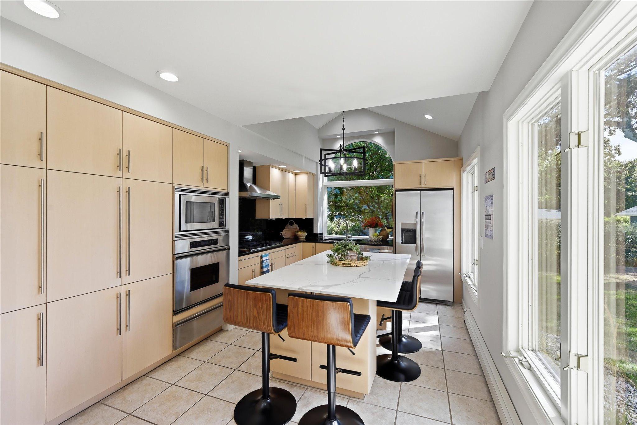 7 S Shore Drive Property Photo 14
