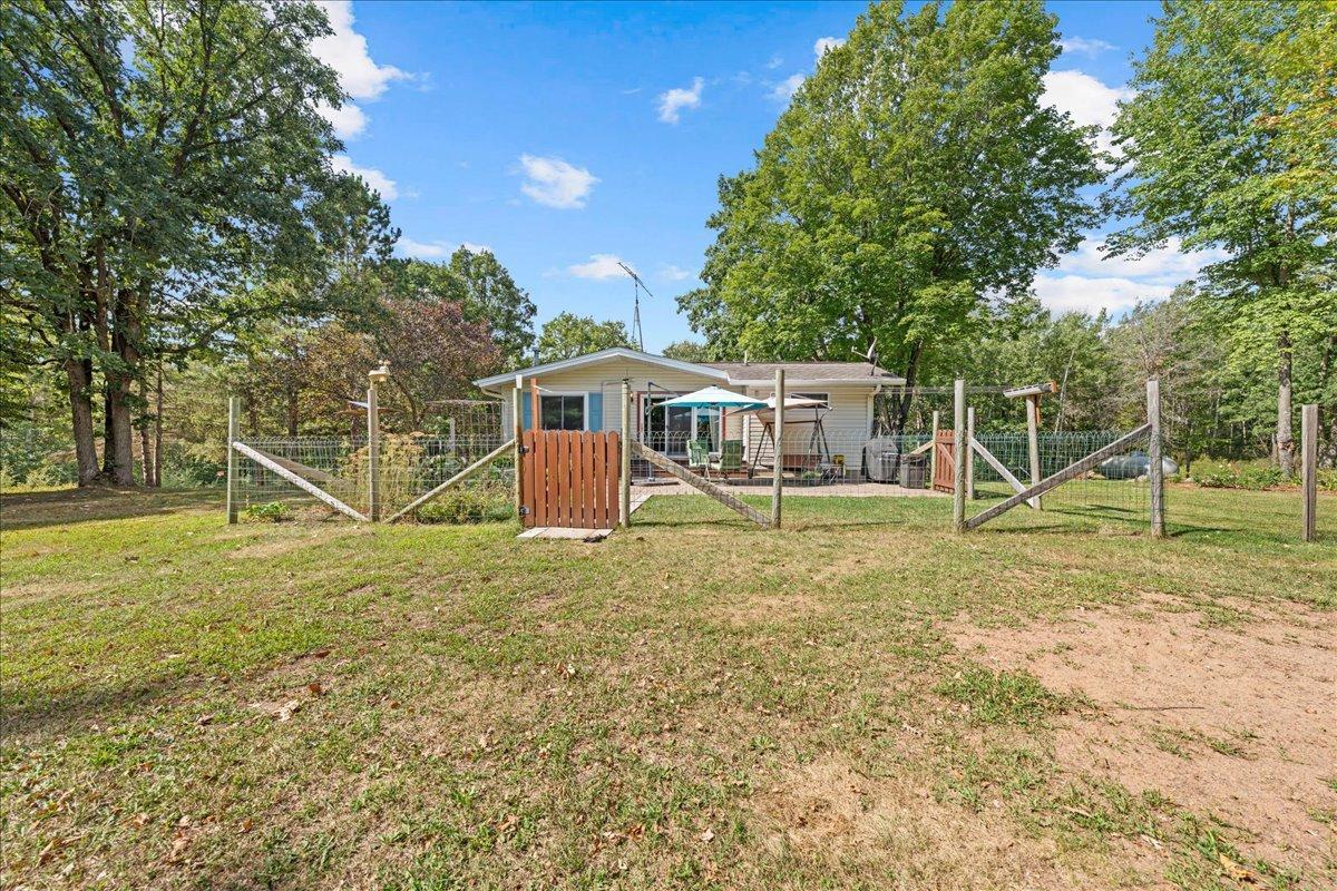 N4541 Loop Road Property Photo 32
