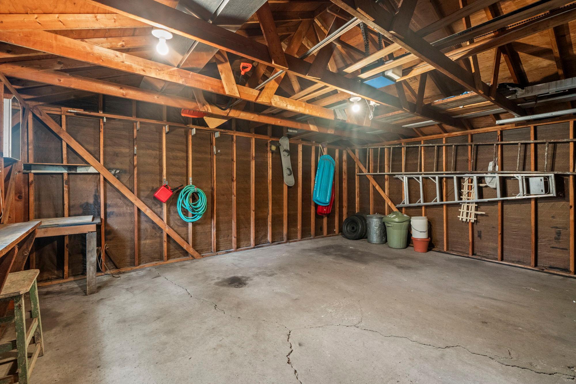 5750 Pleasant Avenue Property Photo 31
