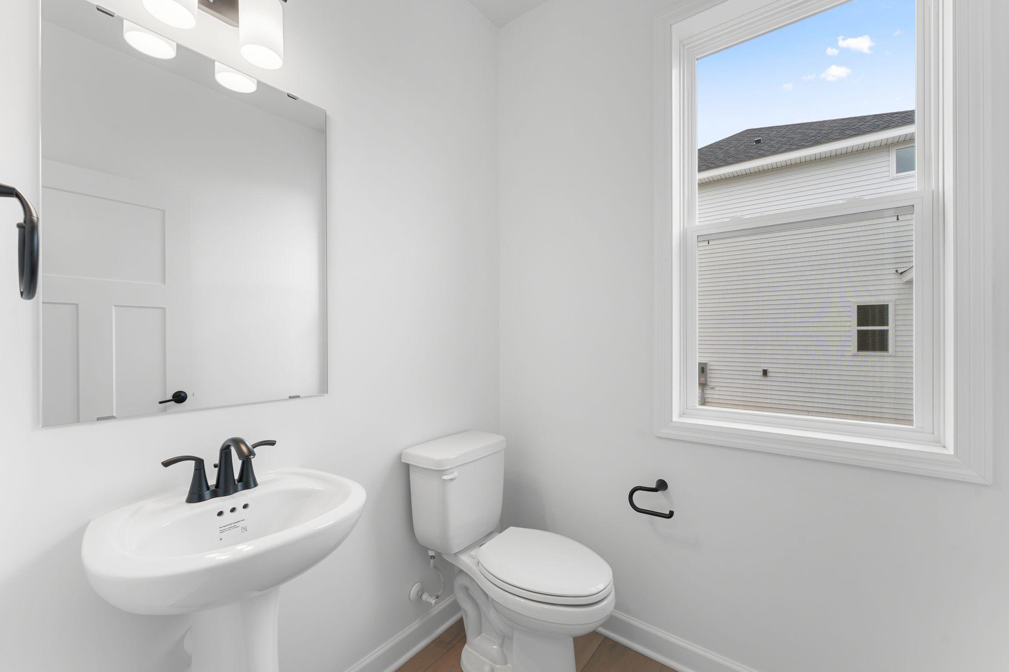 642 Sierra Parkway Property Photo 9